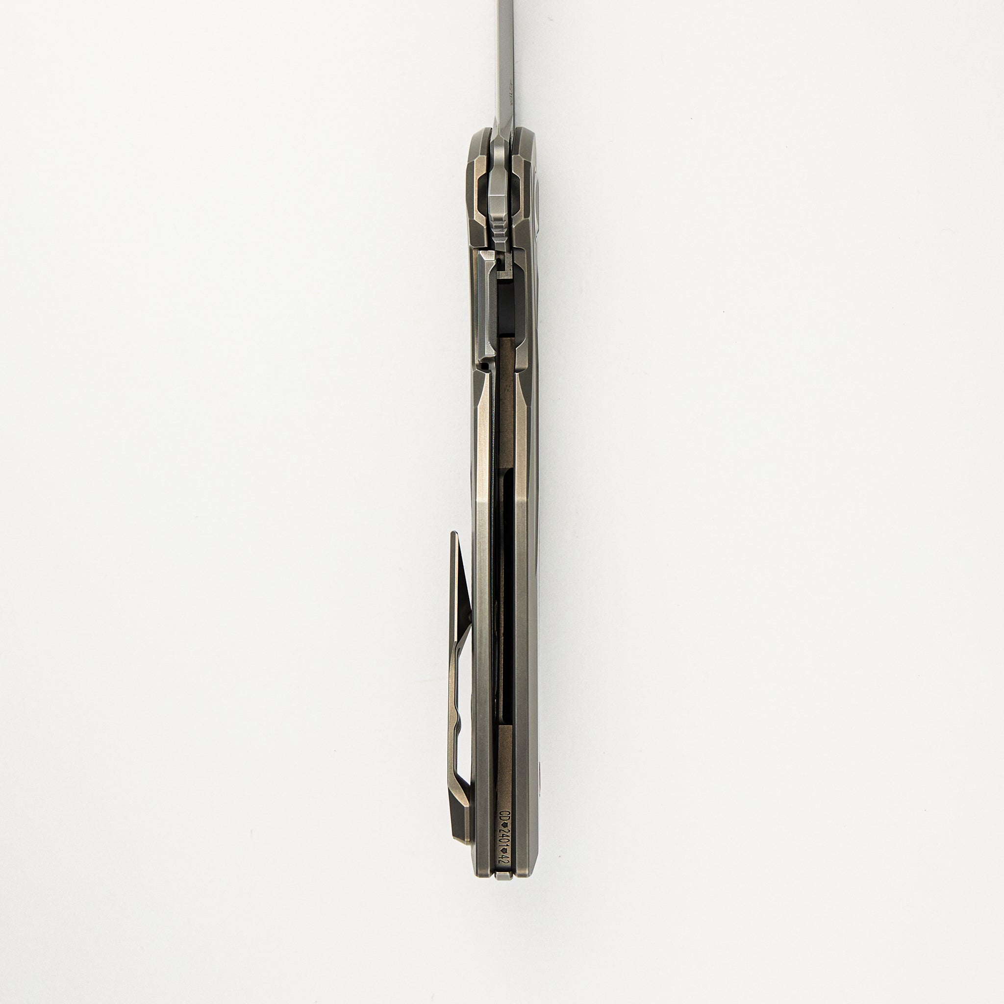 Custom Division 111 Starship - Titanium Handle - MagnaCut Blade - SRRBS