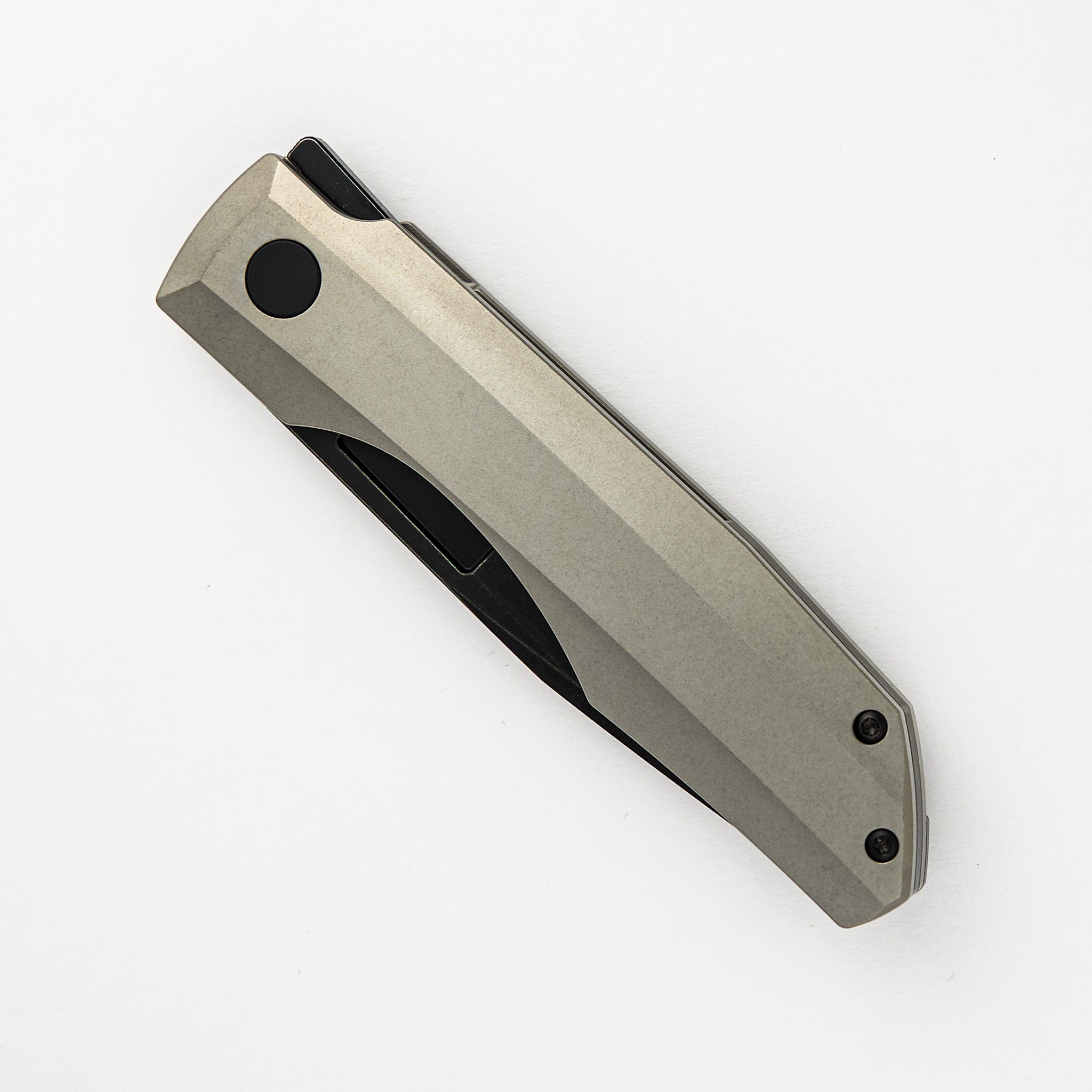 Impulse Thin Blackwash M390 Drop Point Blade Stonewash Titanium Handle Flipper