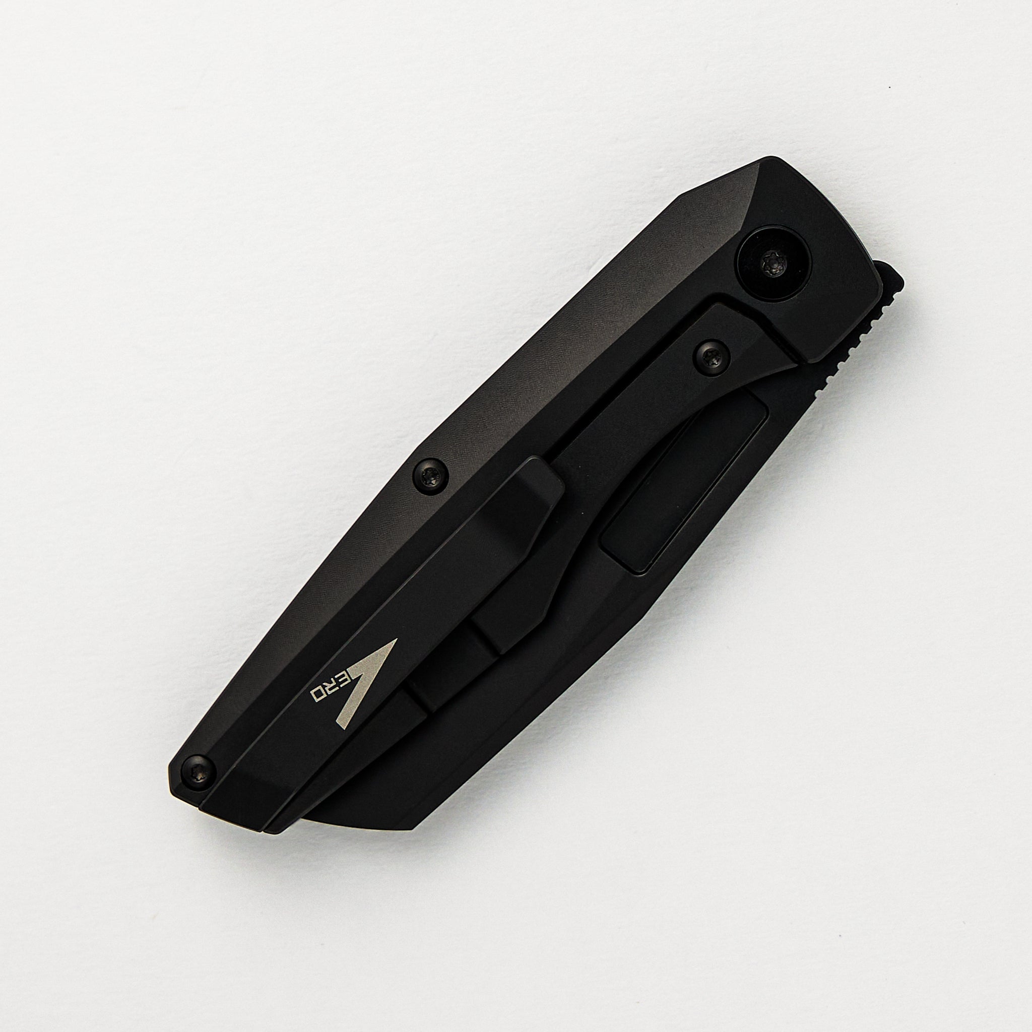 Axon Frame Lock Mini DLC M390 Sheepsfoot Blade DLC Titanium Handle