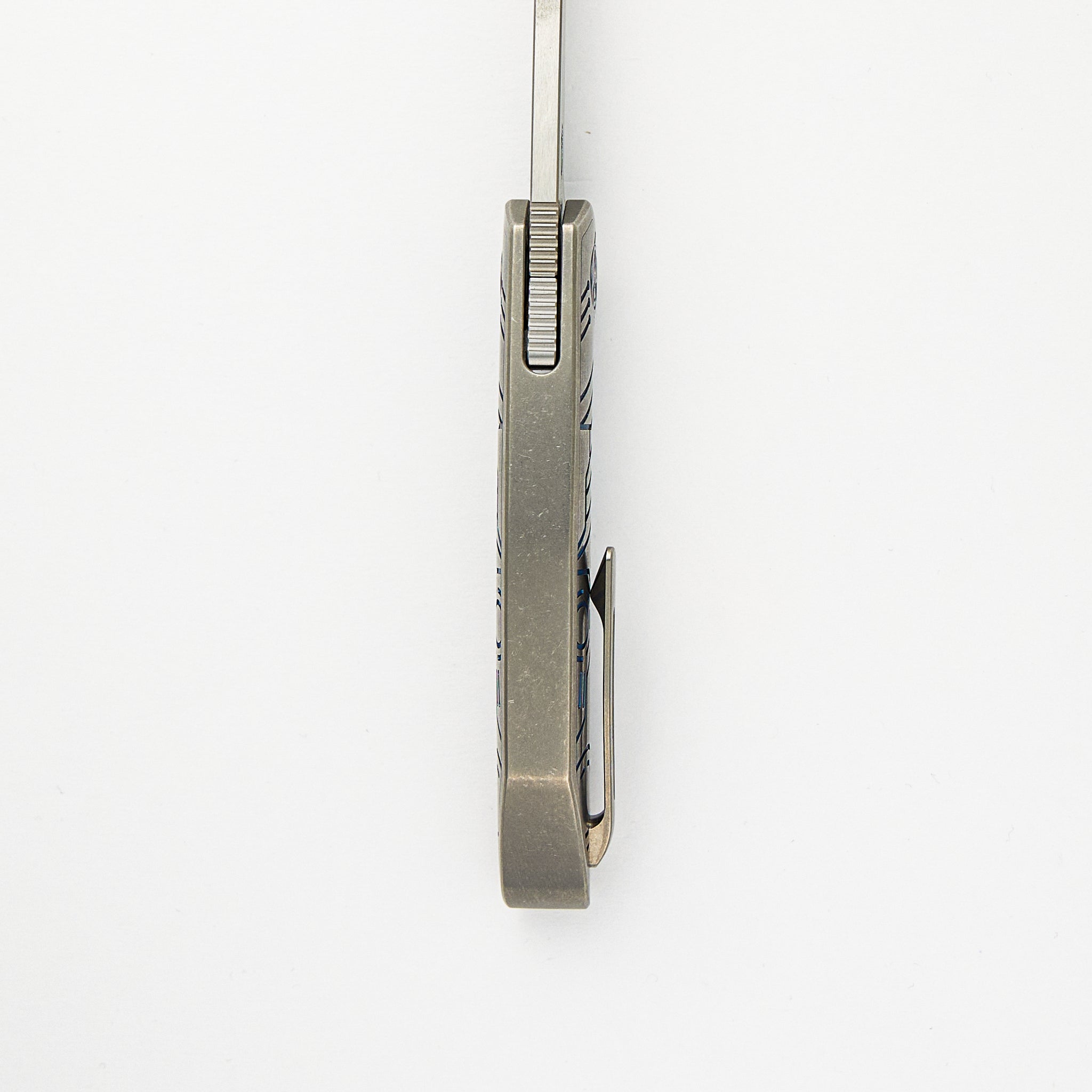 FERUS – M390 – INTEGRAL TITANIUM W- BLUE TITANIUM INLAY
