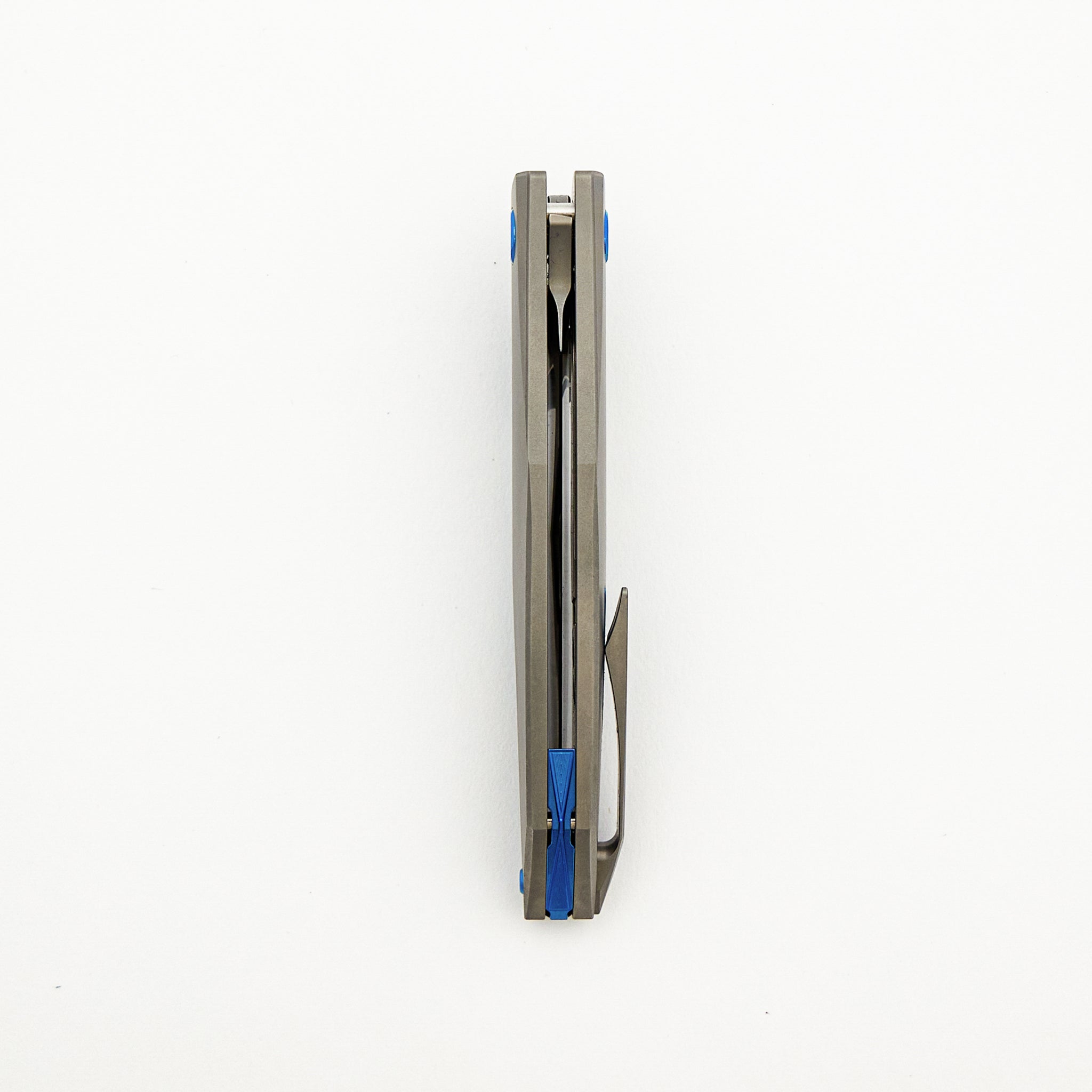 Xenon - Smooth Titanium Handle - Blue Hardware - Burnished W/ Polished Flats M390 Blade