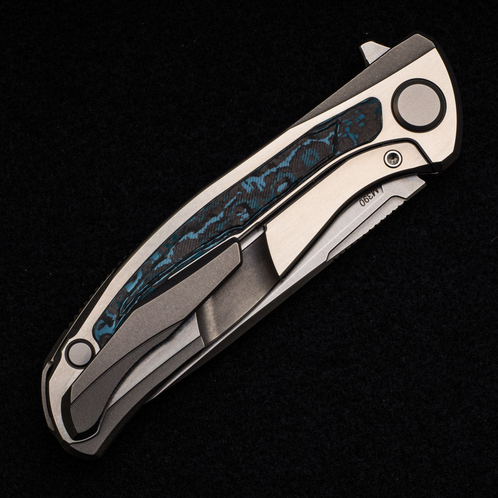 SHIROGOROV F95R NL – M390 BLADE – STONEWASHED TITANIUM HANDLE W- “ARCTIC STORM” CARBON FIBER INLAY- MRBS