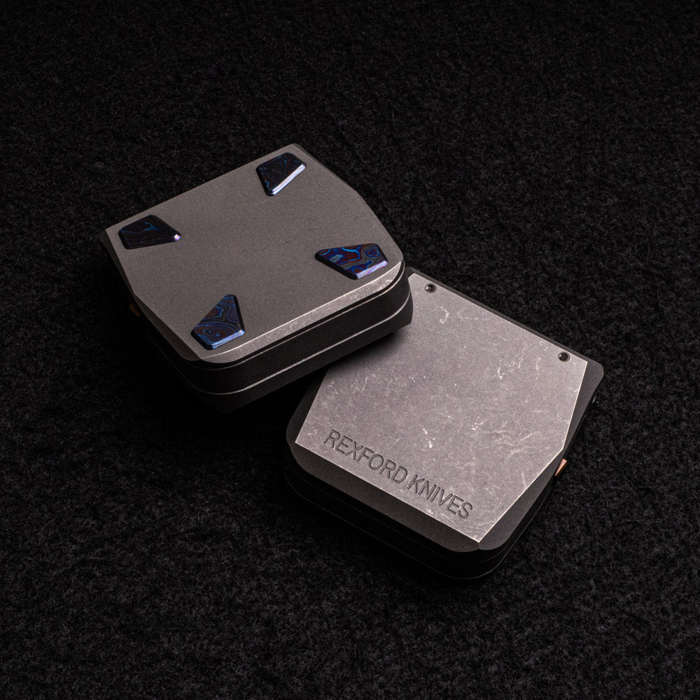 Rexford Knives - Recon 1 UB1 – Dark Stonewash – Black Timascus Inlays