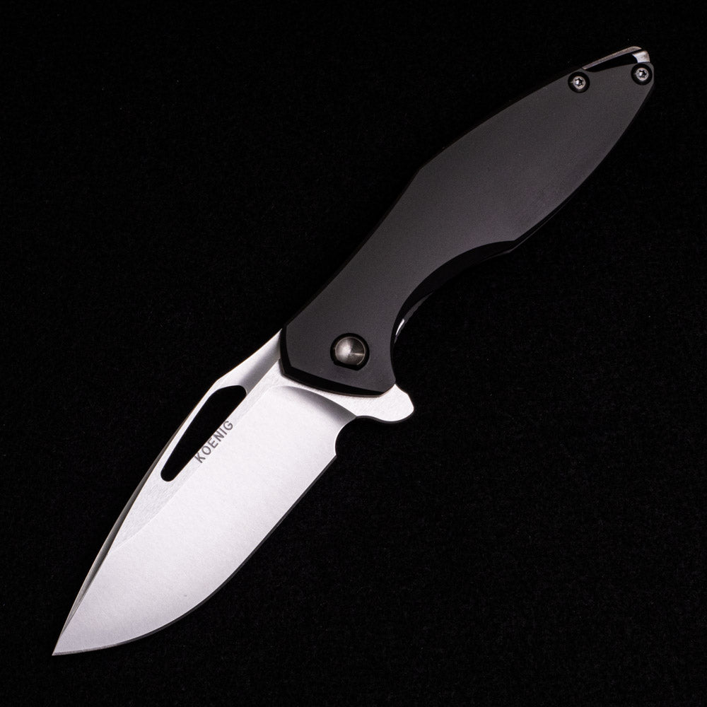 KOENIG KNIVES ARIUS – SMOOTH DLC TITANIUM HANDLE – BURNISHED W- POLISHED FLATS M390 BLADE