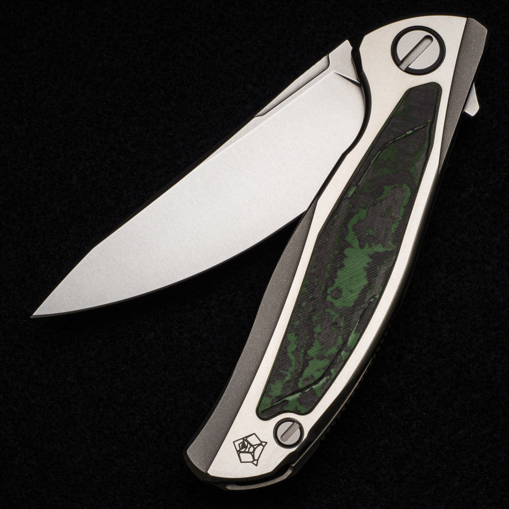 SHIROGOROV F95R NL – M390 BLADE – STONEWASHED TITANIUM HANDLE W- “JUNGLE WEAR” CARBON FIBER INLAY- MRBS