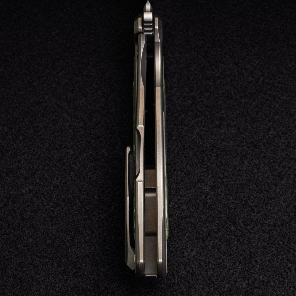 SHIROGOROV F95R NL – M390 BLADE – STONEWASHED TITANIUM HANDLE W- “JUNGLE WEAR” CARBON FIBER INLAY- MRBS