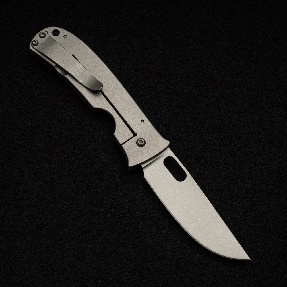 Tom Mayo Carbon Fiber Medium Covert
