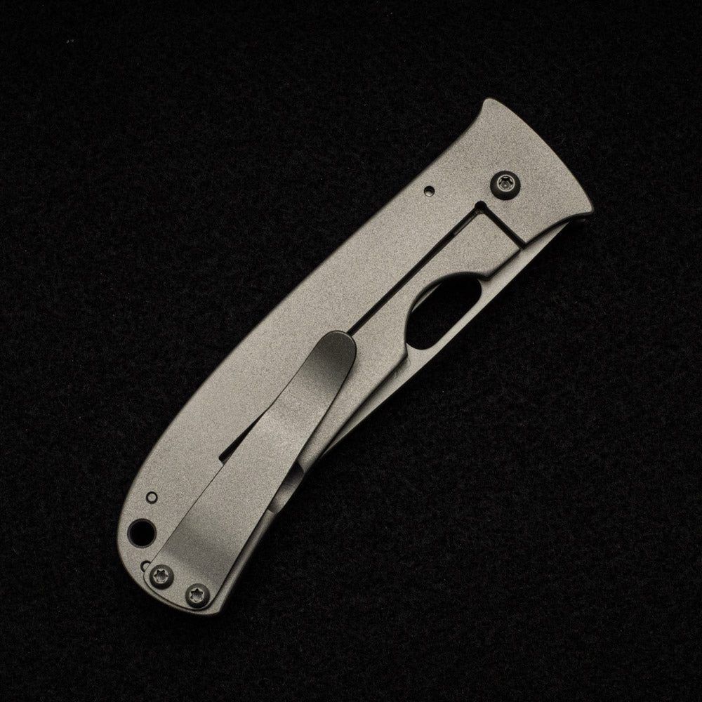 Tom Mayo Carbon Fiber Medium Covert