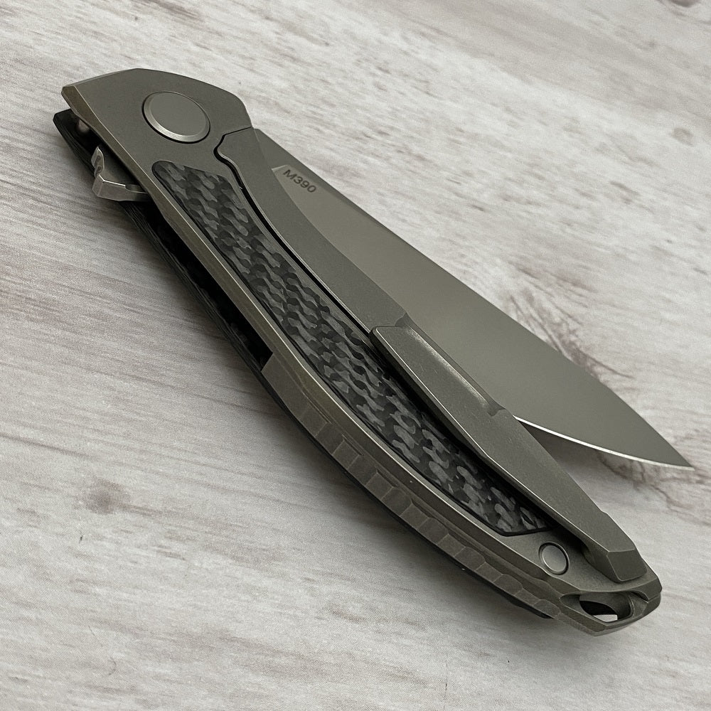 SHIROGOROV HATION ZERO - M390 BLADE - CARBON FIBER & TITANIUM HANDLE - MRBS
