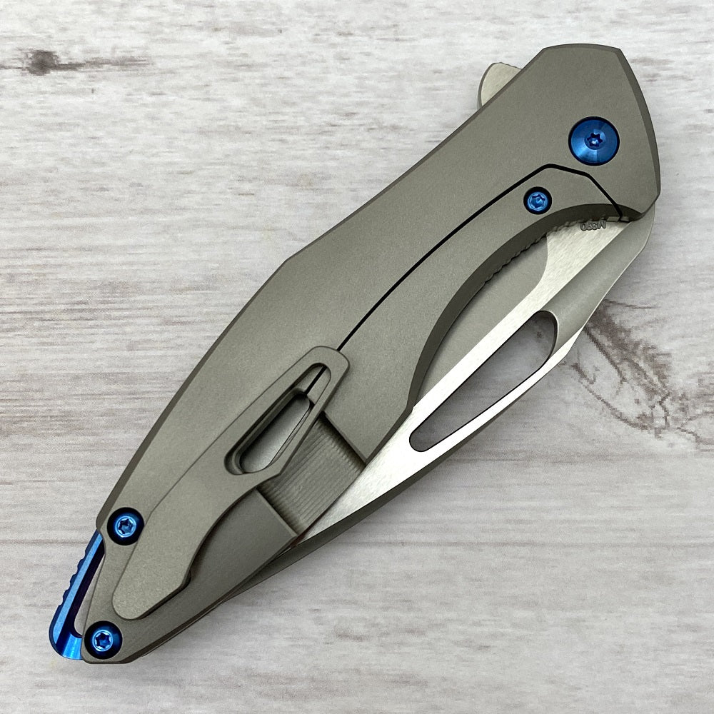 KOENIG KNIVES ARIUS - TITANIUM HANDLE - M390 BLADE