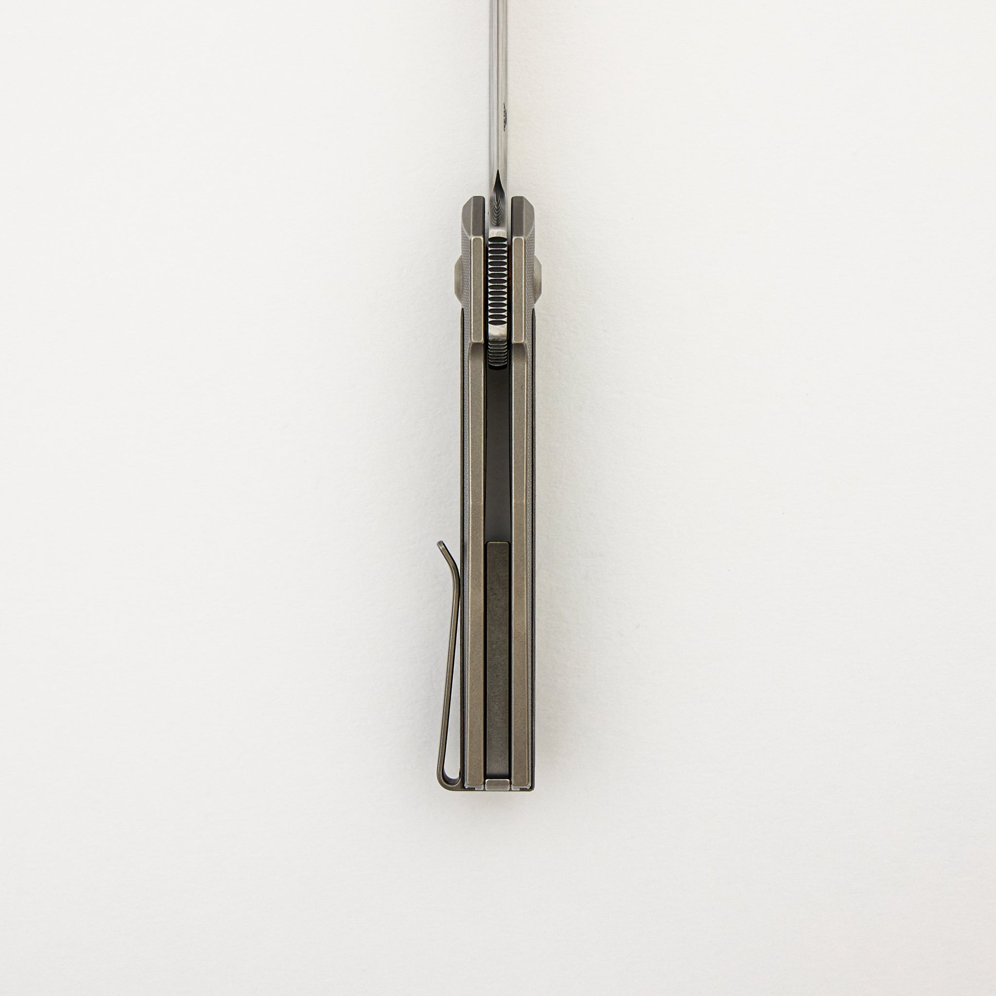 ARN - Grey/Satin - Titanium Handle - Richlite B/B Inlays - Damasteel Blade - #80