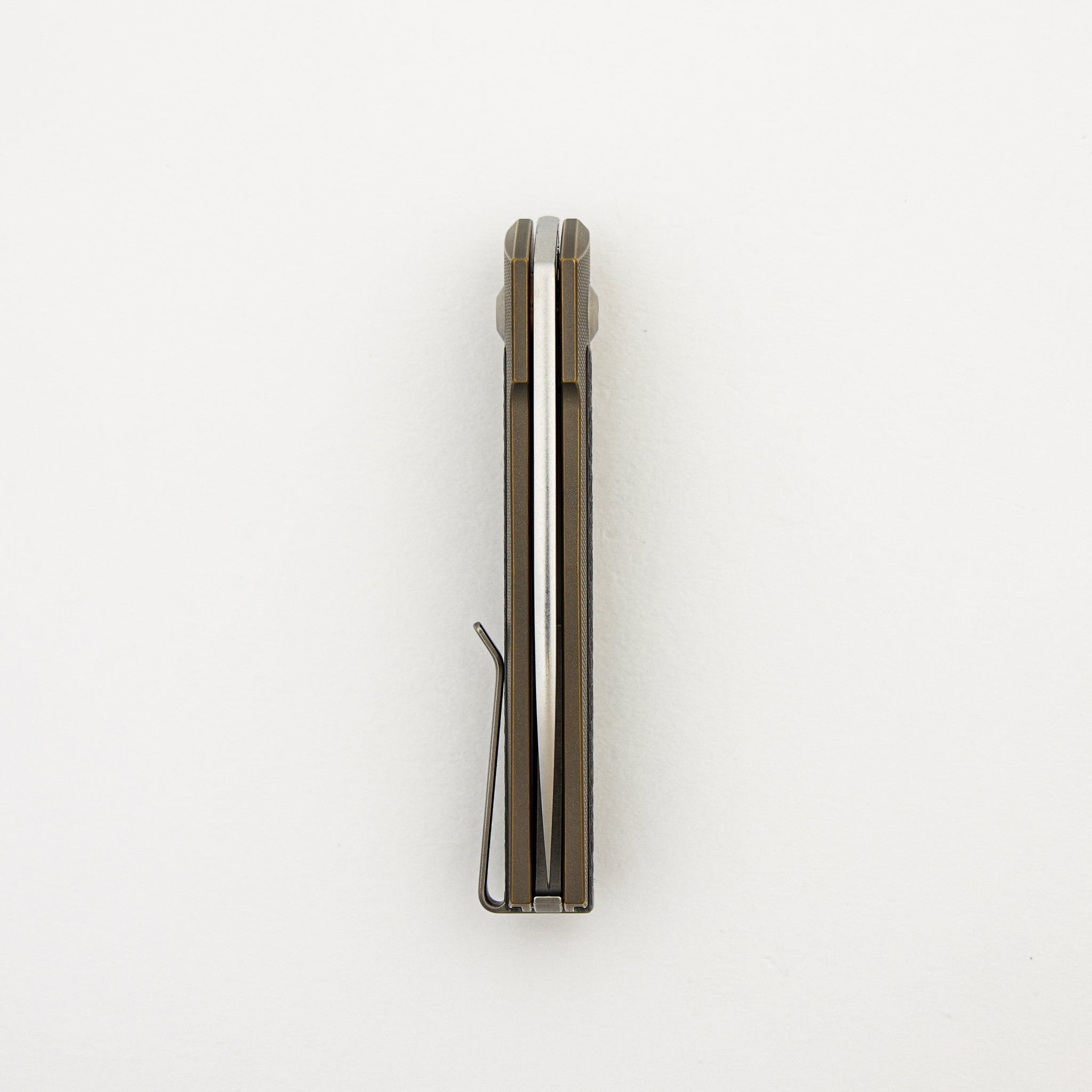 ARN - Amber/Satin - Titanium Handle - Carbon Fiber Inlays - RWL34 Blade - #126