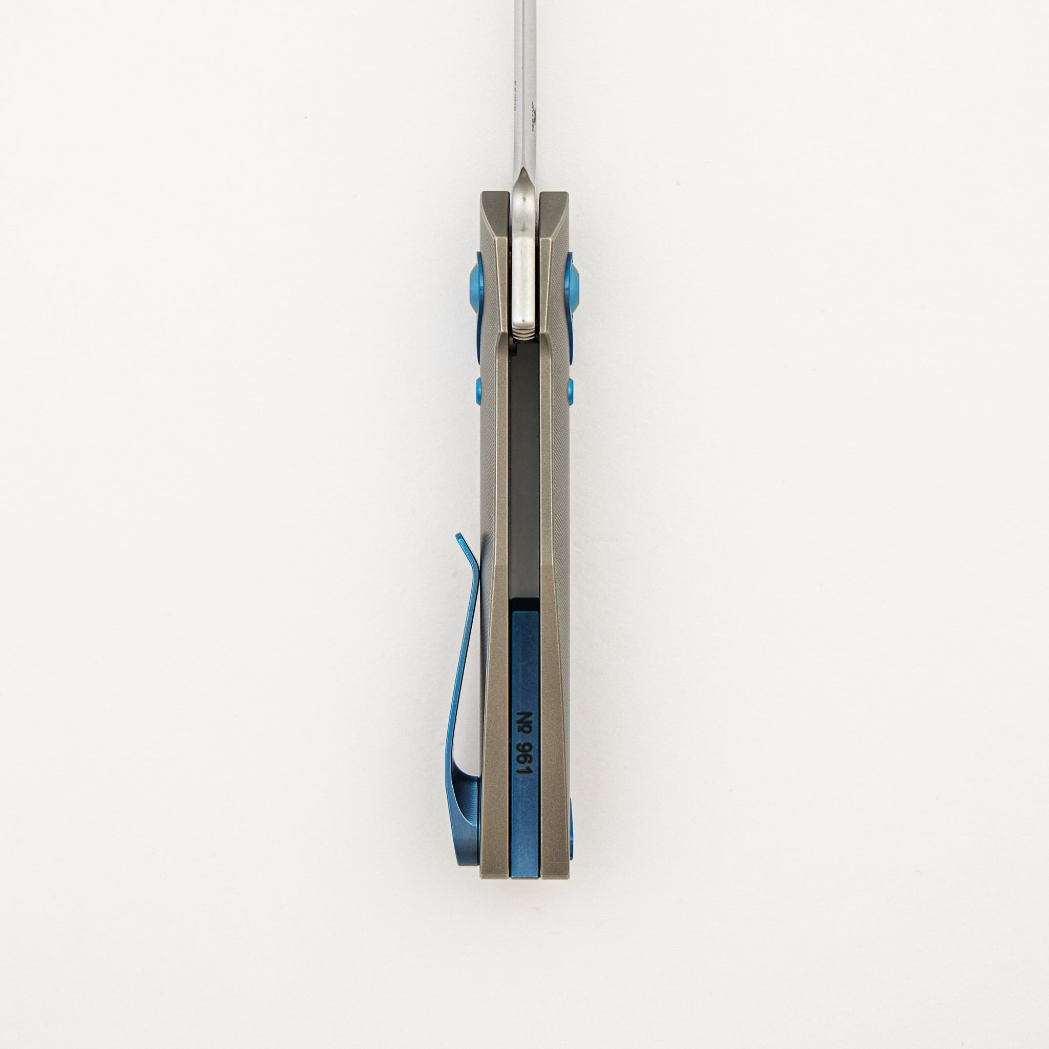 Aros - Grey/Blue Titanium Handle - RWL34 Blade