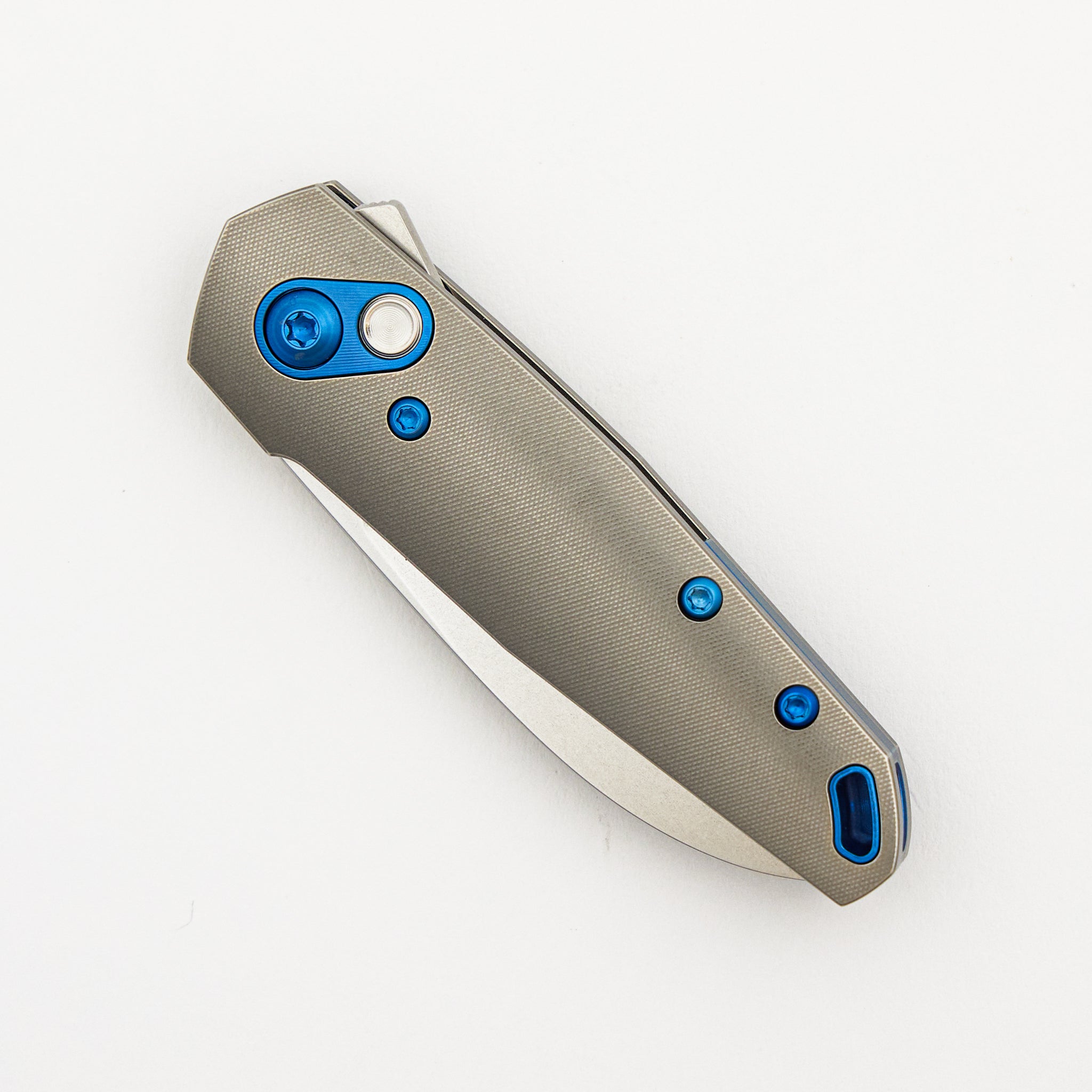Aros - Grey/Blue Titanium Handle - RWL34 Blade