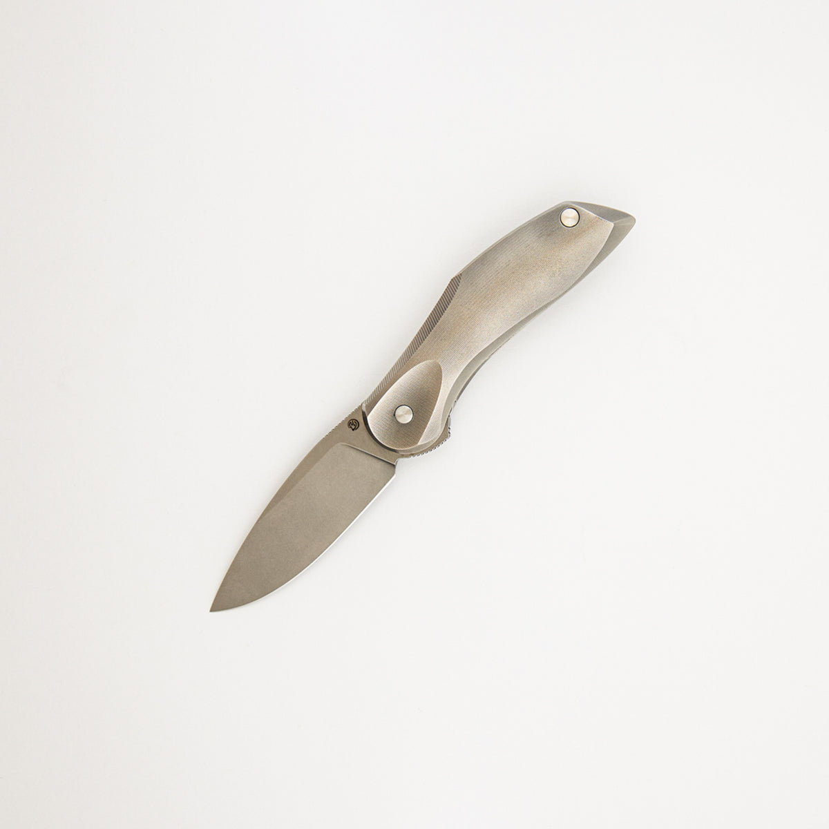 Urbis - Cromax Blade - Titanium Handle