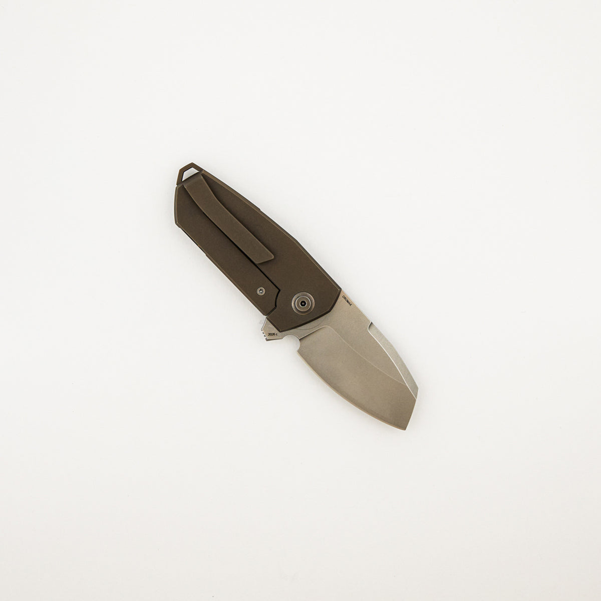 Bulldog - Cromax Blade - Titanium/Carbon Fiber Handle