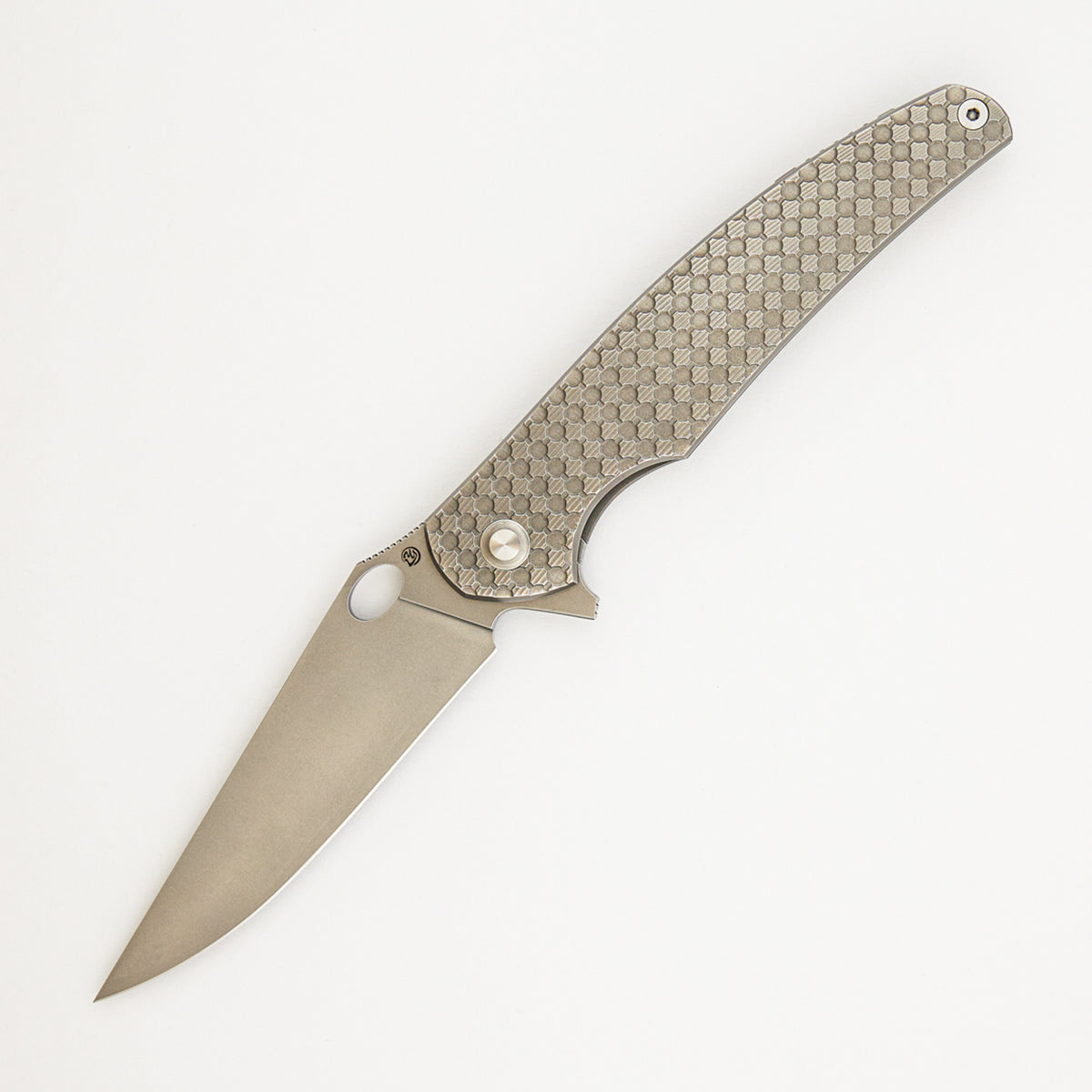 Raven Flipper - CPM MagnaCut Blade - Titanium Handle