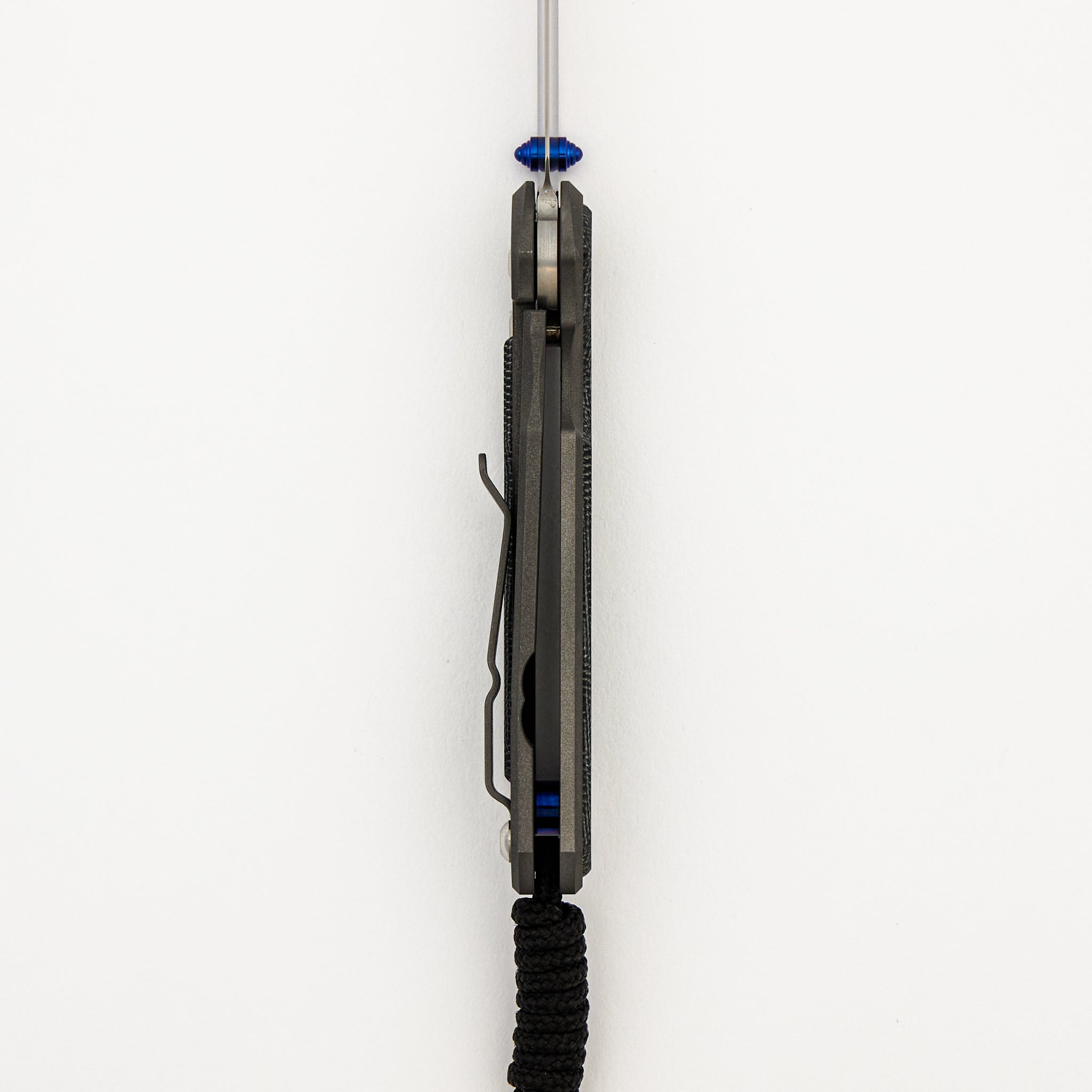 Small Sebenza 31 - Black Canvas Micarta Inlay - Tanto CPM MagnaCut Blade - Blue Double Thumb Lugs