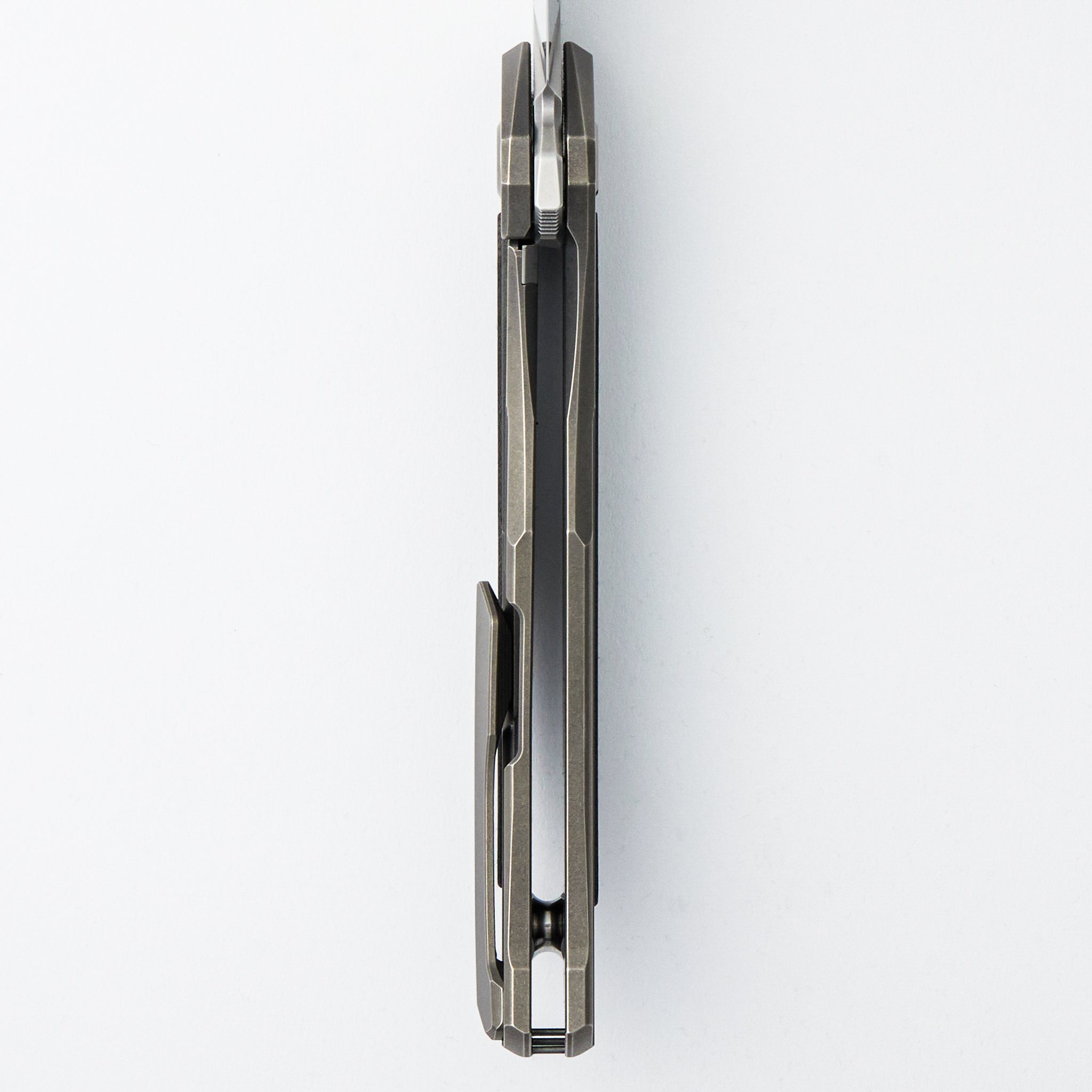 Ursus Quantum - Cromax PM Blade - Titanium Handle - Black G10 Inlay - SRBS
