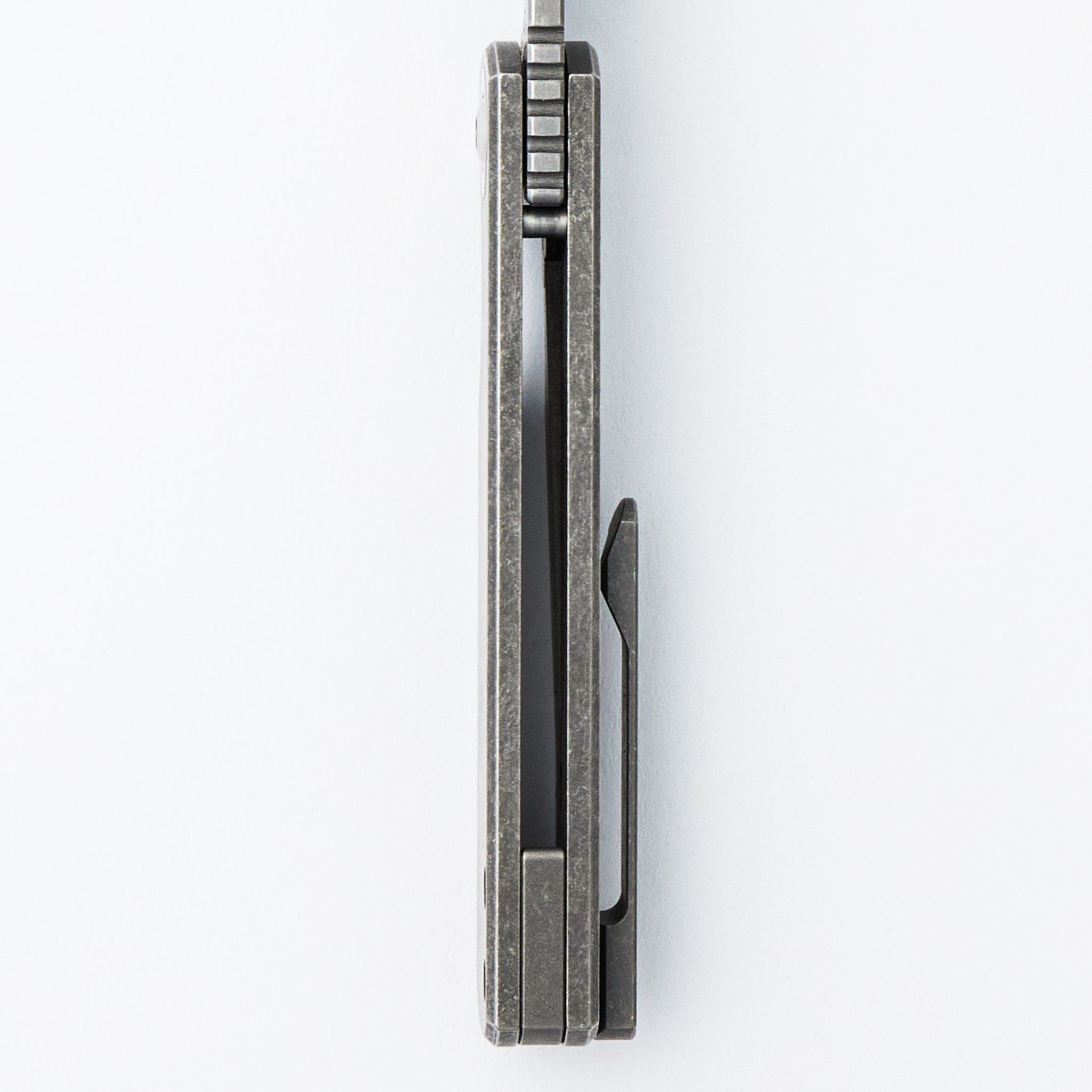 Sea Otter - MagnaCut Blade - Titanium Handle