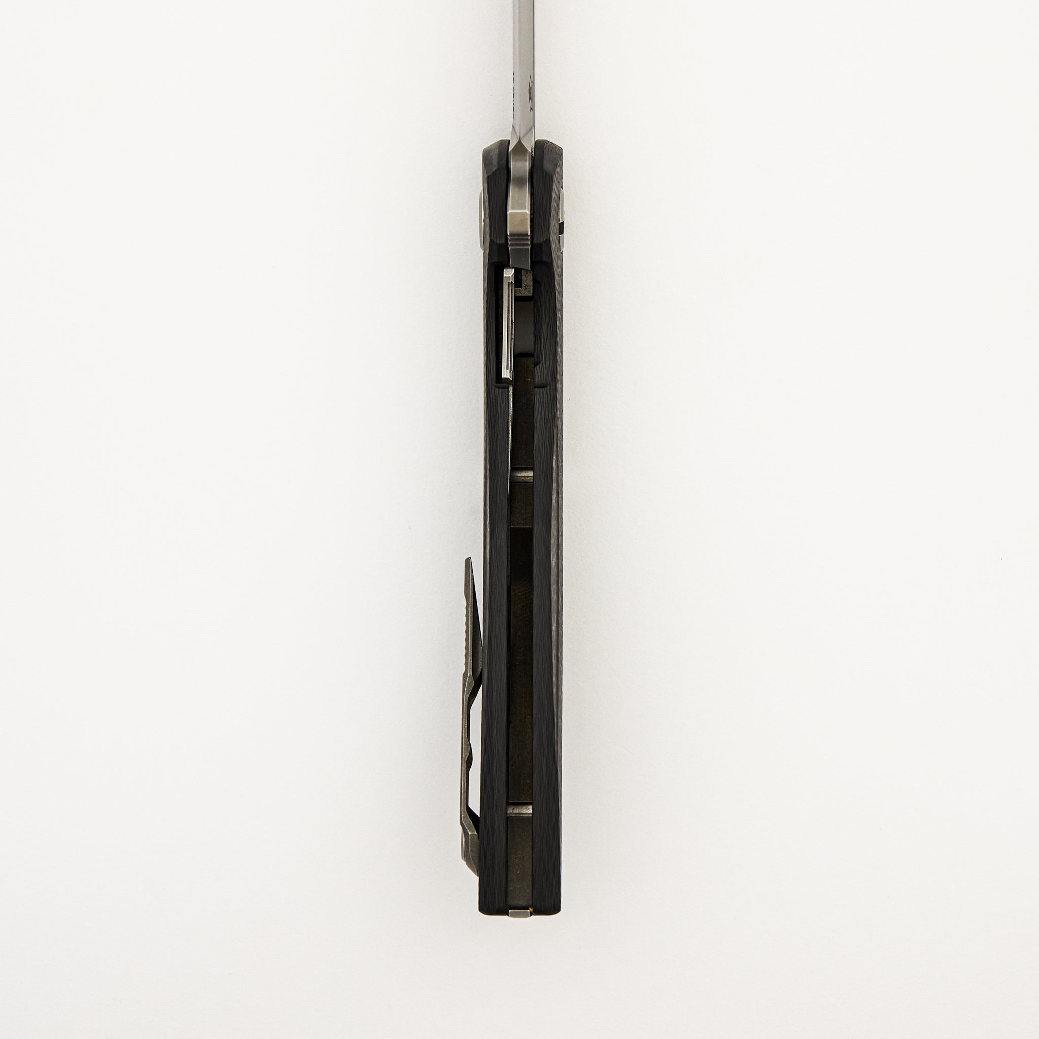 111 - Carbon Fiber Handle - Vanax 37 Blade - MRBS