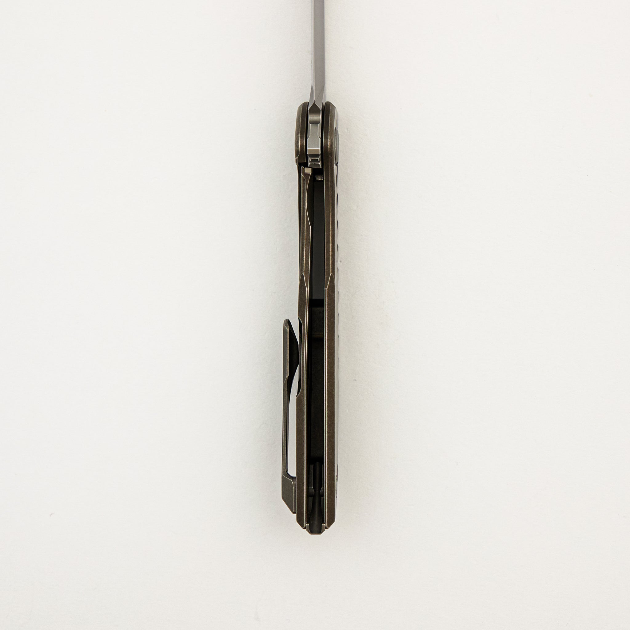 NeOn R20 - Titanium Handle - M390 Blade - MRBS