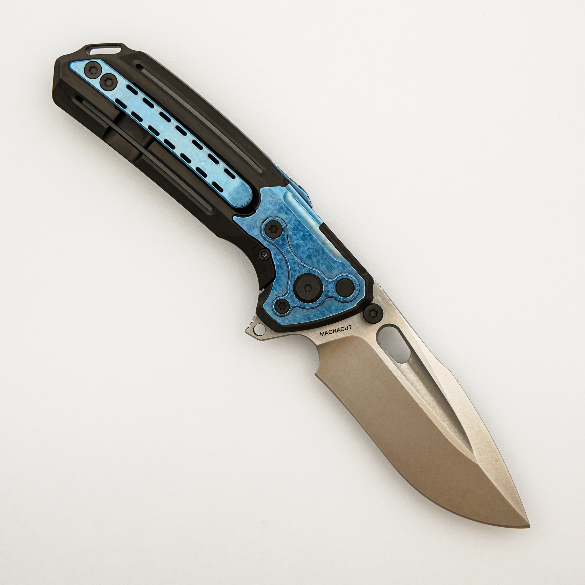 Terminator T600 - Black DLC Titanium/Crystalized Ti Handle - Satin Stonewash MagnaCut Blade - 016/150