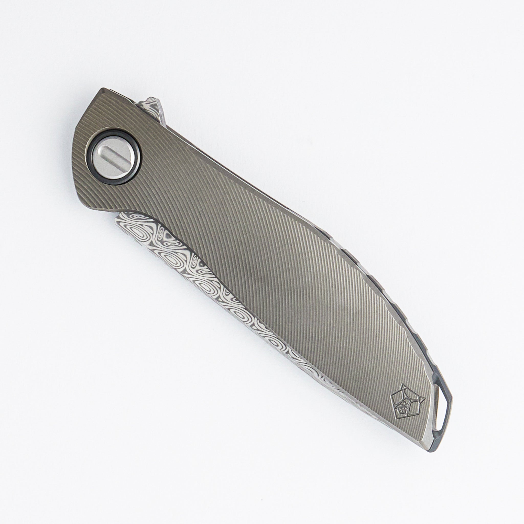 NeOn Custom Division - Titanium Handle - Damasteel Blade - SRBS