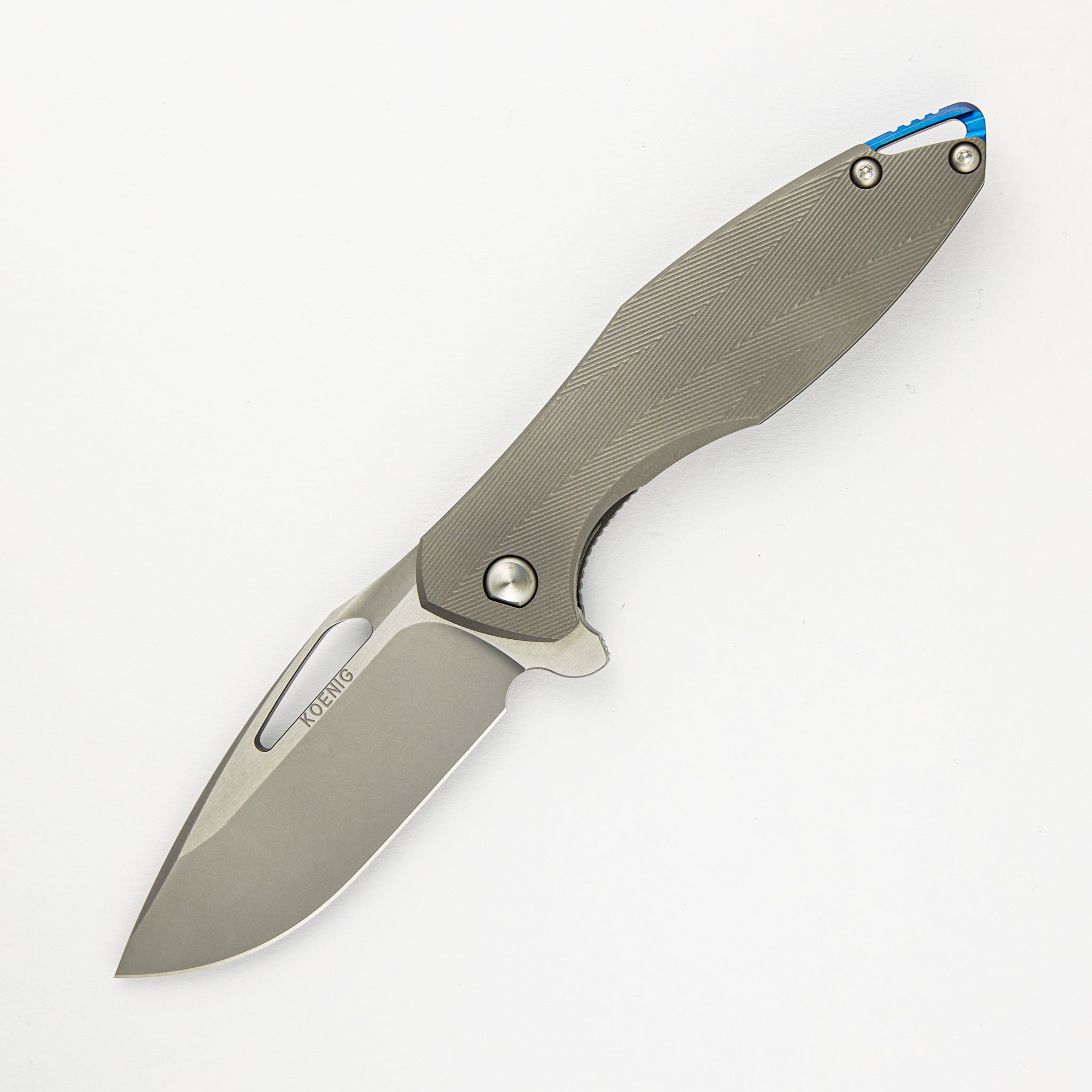 Koenig Knives Arius - Patterned Titanium Handle - Burnished W/ Polished Flats M390 Blade