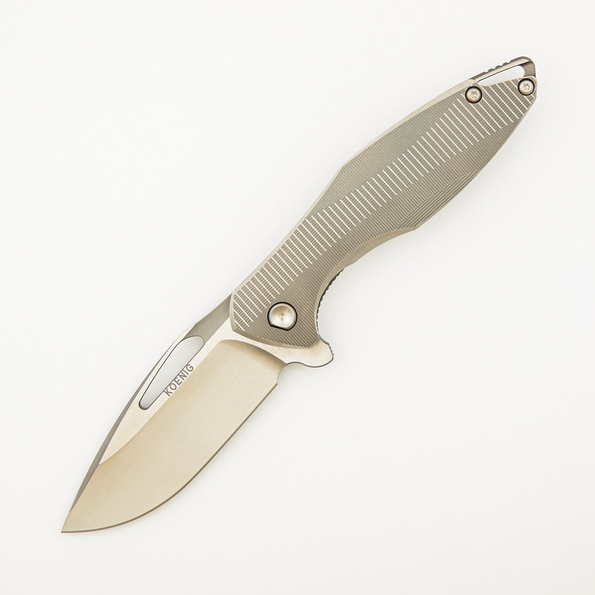 Arius - Style 57 - Titanium Handle - M390 Blade