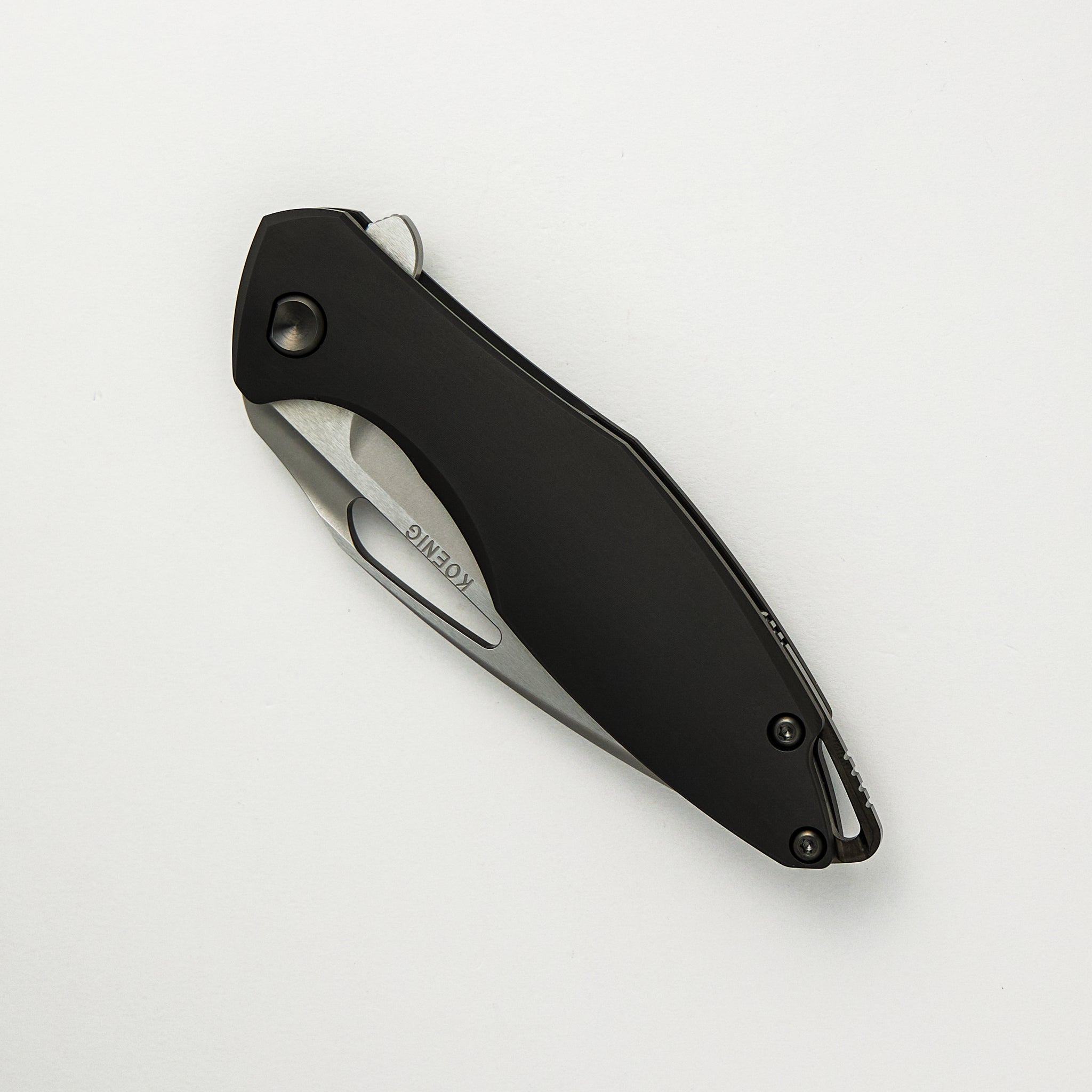 Koenig Arius - Smooth DLC Handle - M390 Burnished W/ Polished Flats Blade