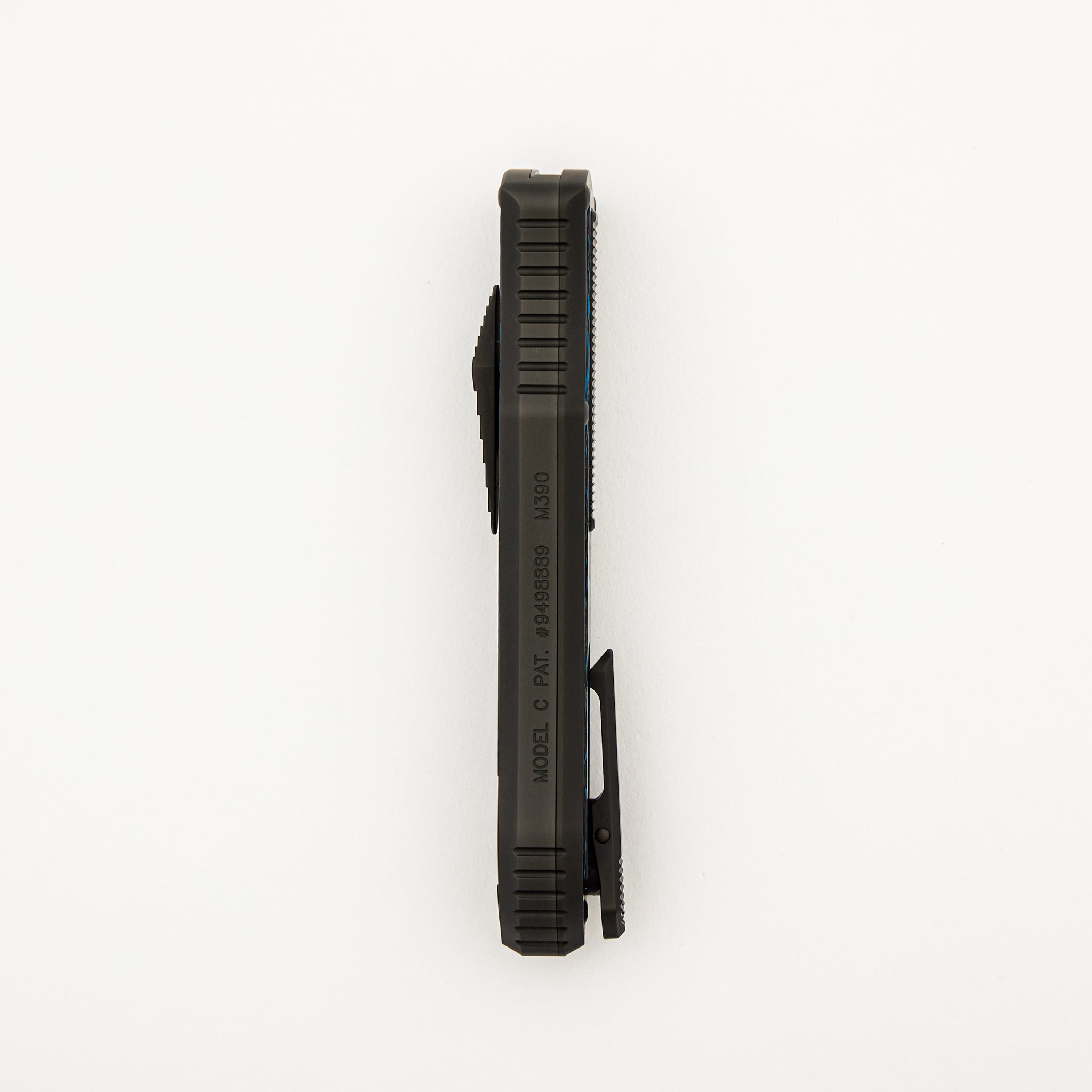 Deadlock Model C - Titanium/Blue Carbon Fiber Handle - M390 Blade