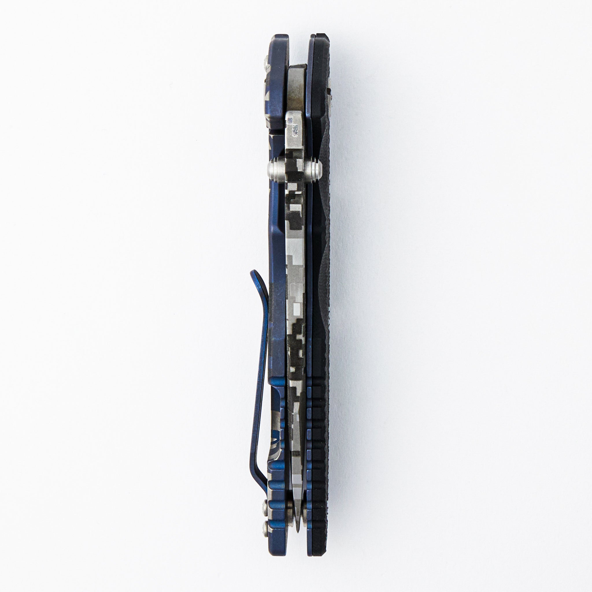 Eklipse Gen 2 - Tanto - Digital Camo - Black G10