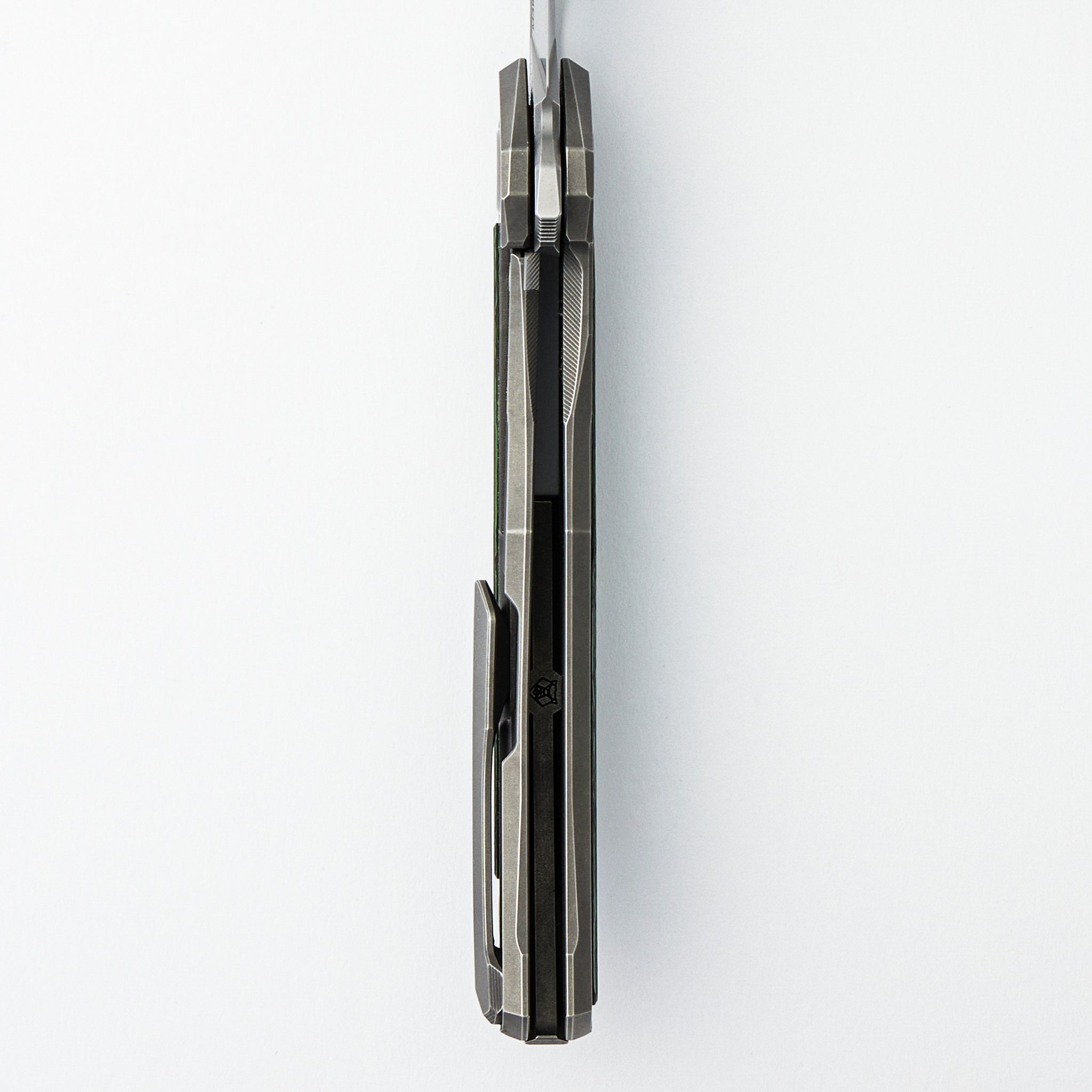 Quantum - M390 Blade - Jungle Wear Carbon Fiber/Titanium Handle - MRBS