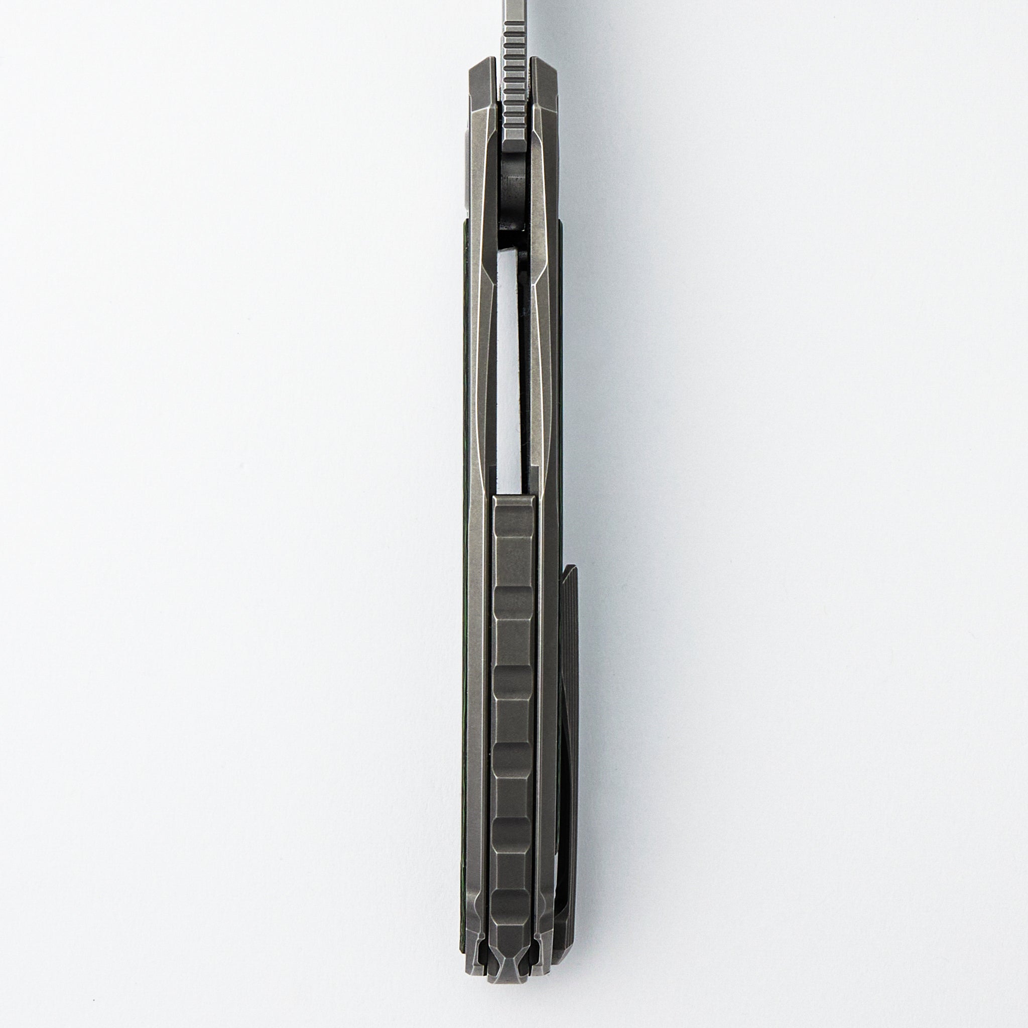 Quantum - M390 Blade - Jungle Wear Carbon Fiber/Titanium Handle - MRBS