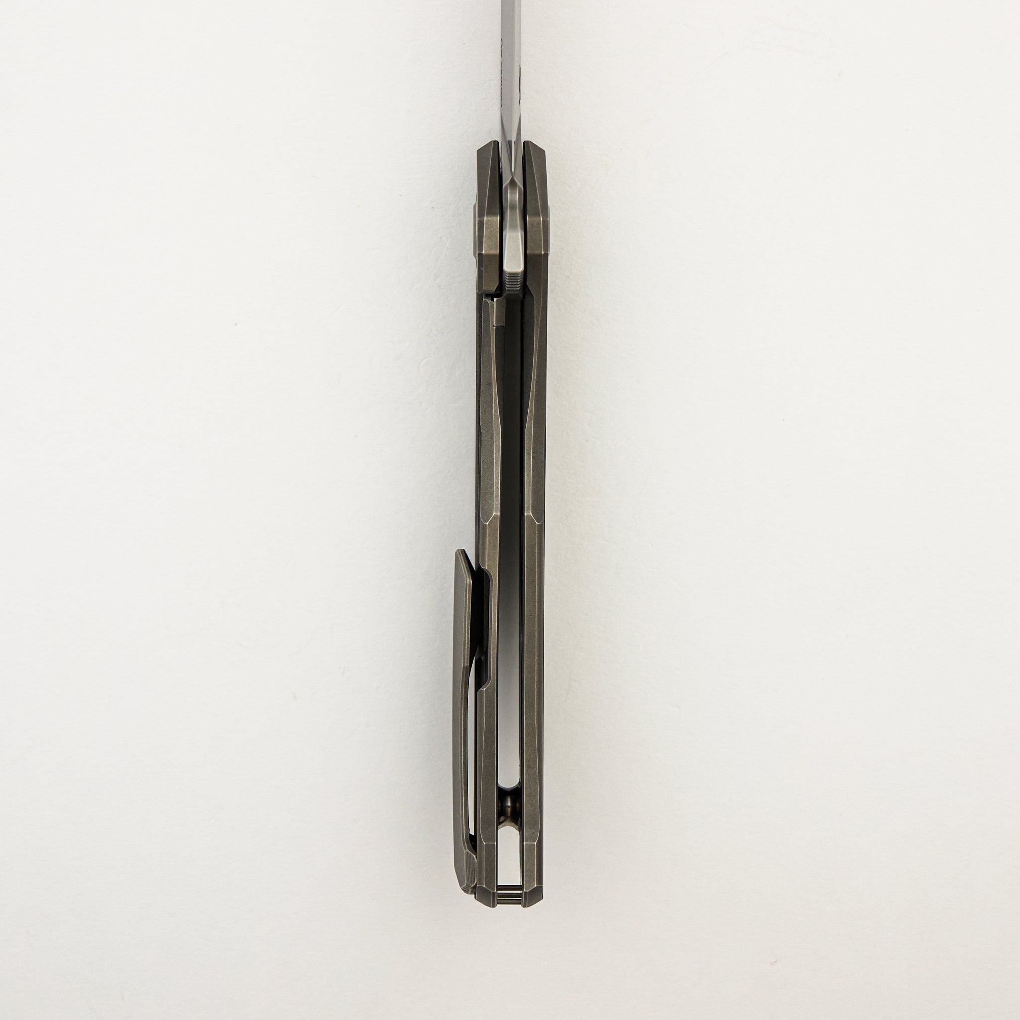 Ursus Quantum – Titanium Handle – Cromax PM Blade – MRBS