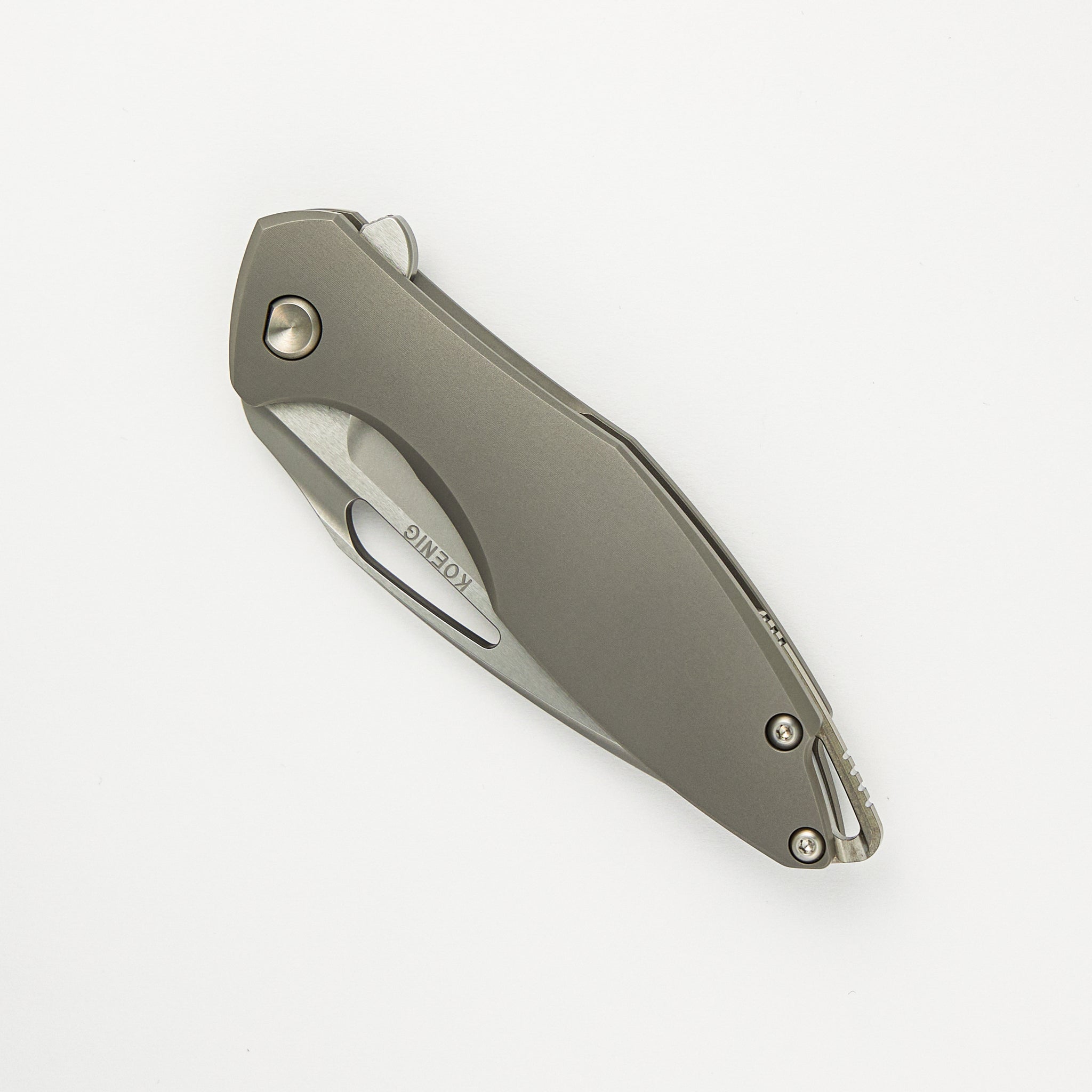 Koenig Knives Arius - Smooth Titanium Handle - Silver Hardware - Burnished W/ Polished Flats M390 Blade