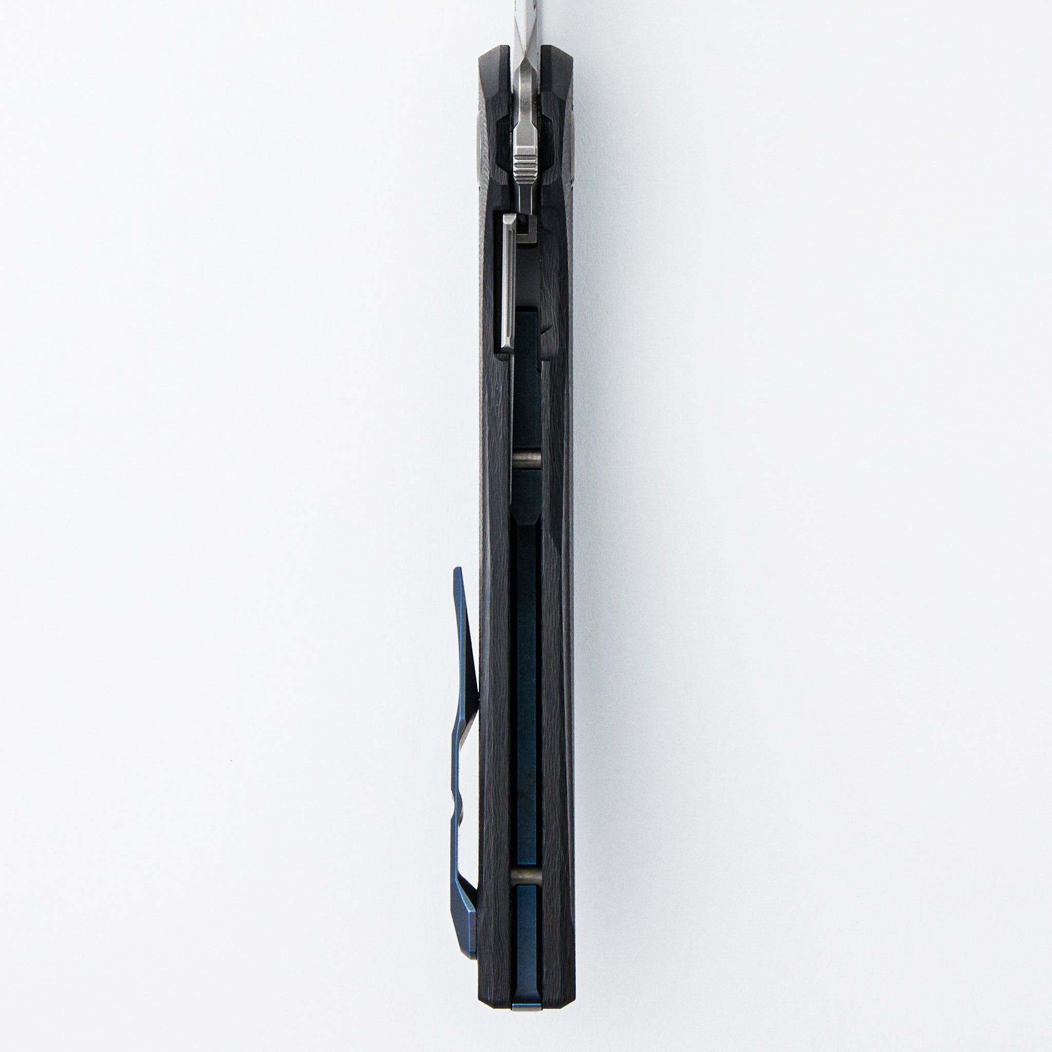111 Gen 5.1 – M390 Blade – Blue Carbon Fiber Handle – MRBS