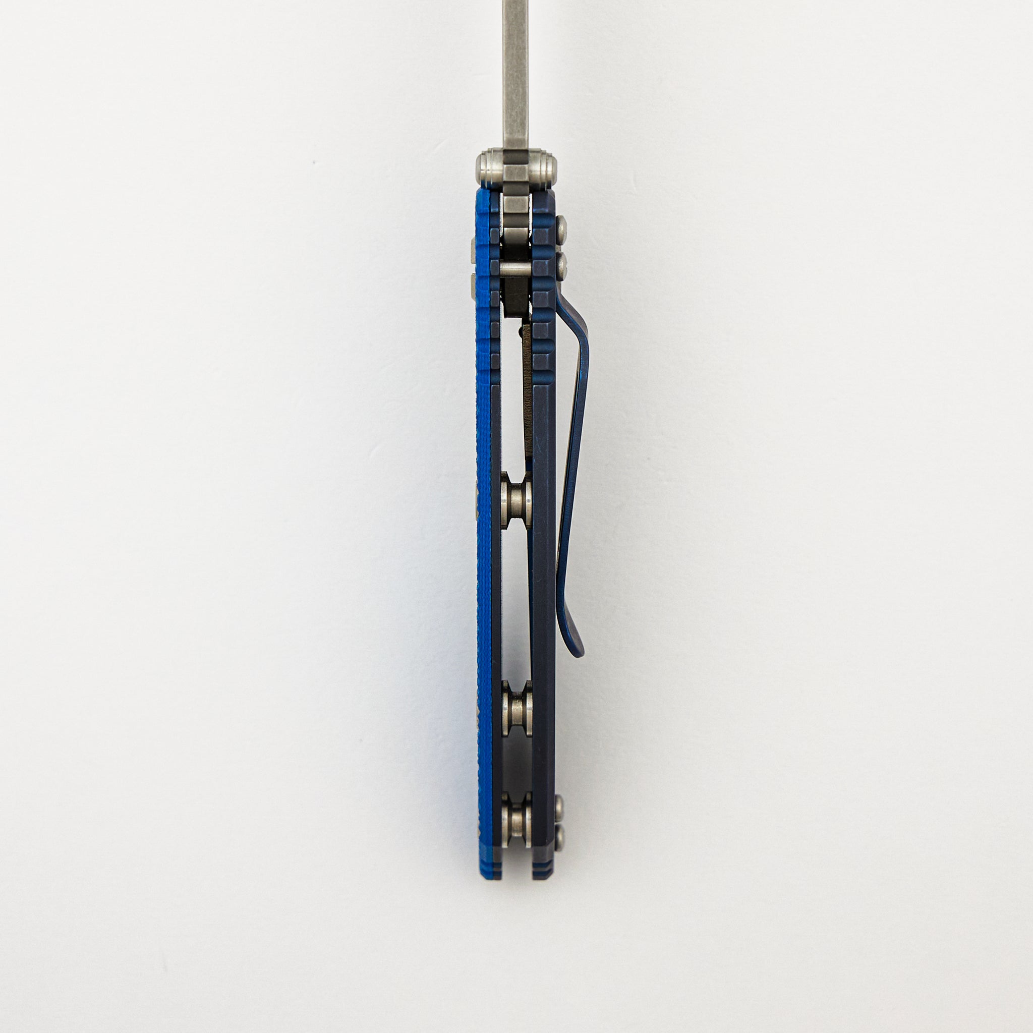 XM-18 3.0" - S45VN Harpoon Tanto - Tri-Way - Battle Blue - Blue G10