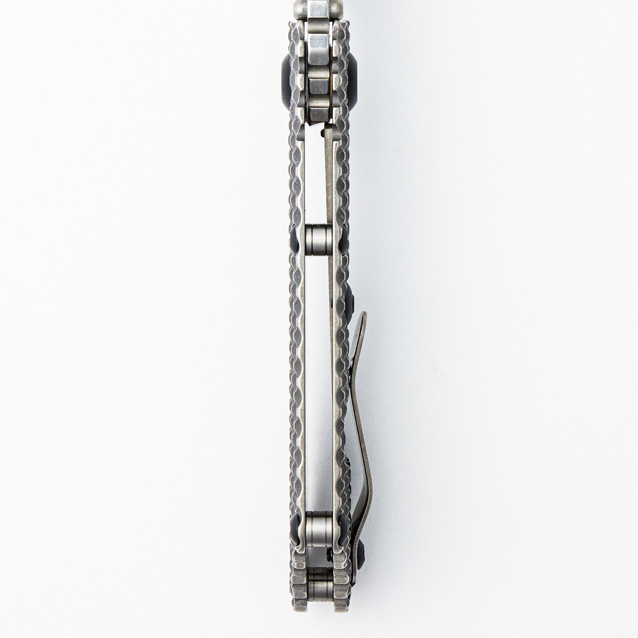 SNG DGG - Drop Point MagnaCut Blade - Titanium Handle