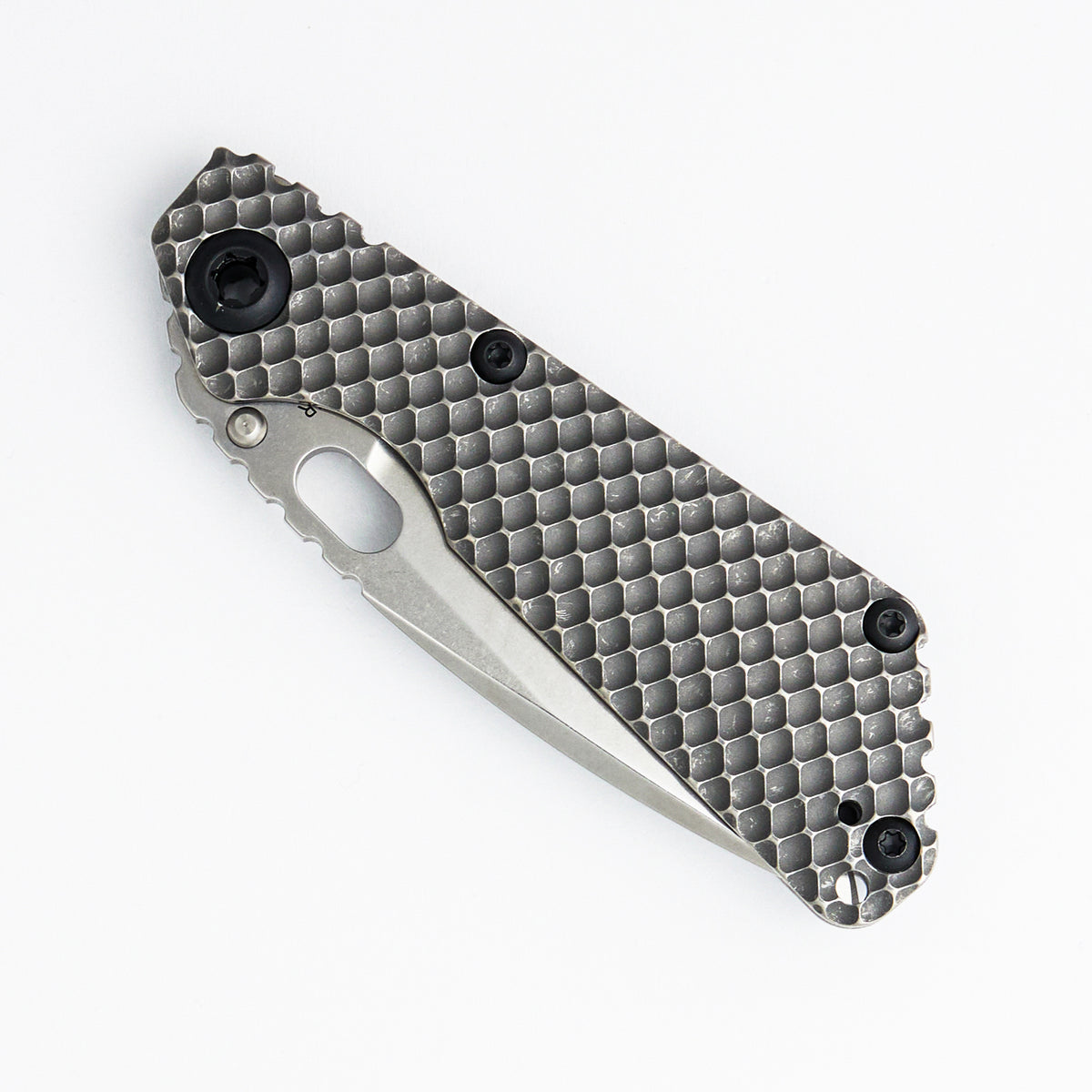 SNG DGG - Drop Point MagnaCut Blade - Titanium Handle