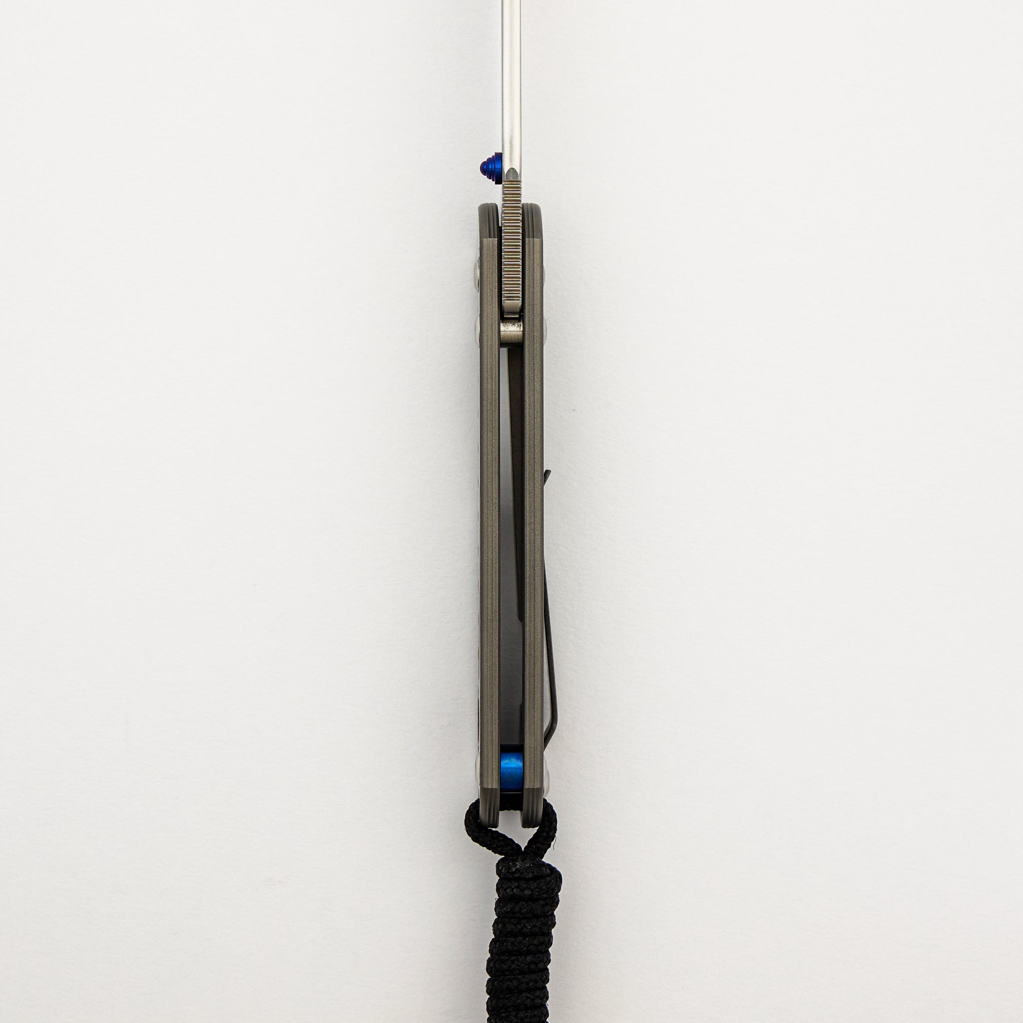 Small Regular Sebenza Unique Graphic - Polished Drop Point BG42 Blade - Blue Single Lug