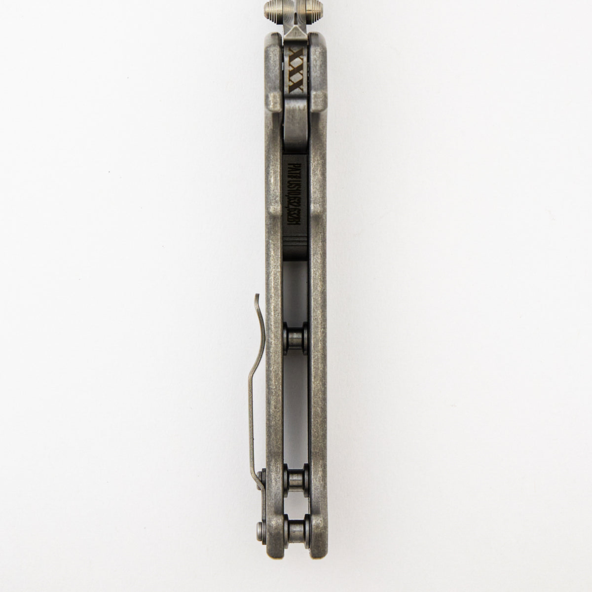 AD20 XXX - CPM-3V Blade - Titanium Handle