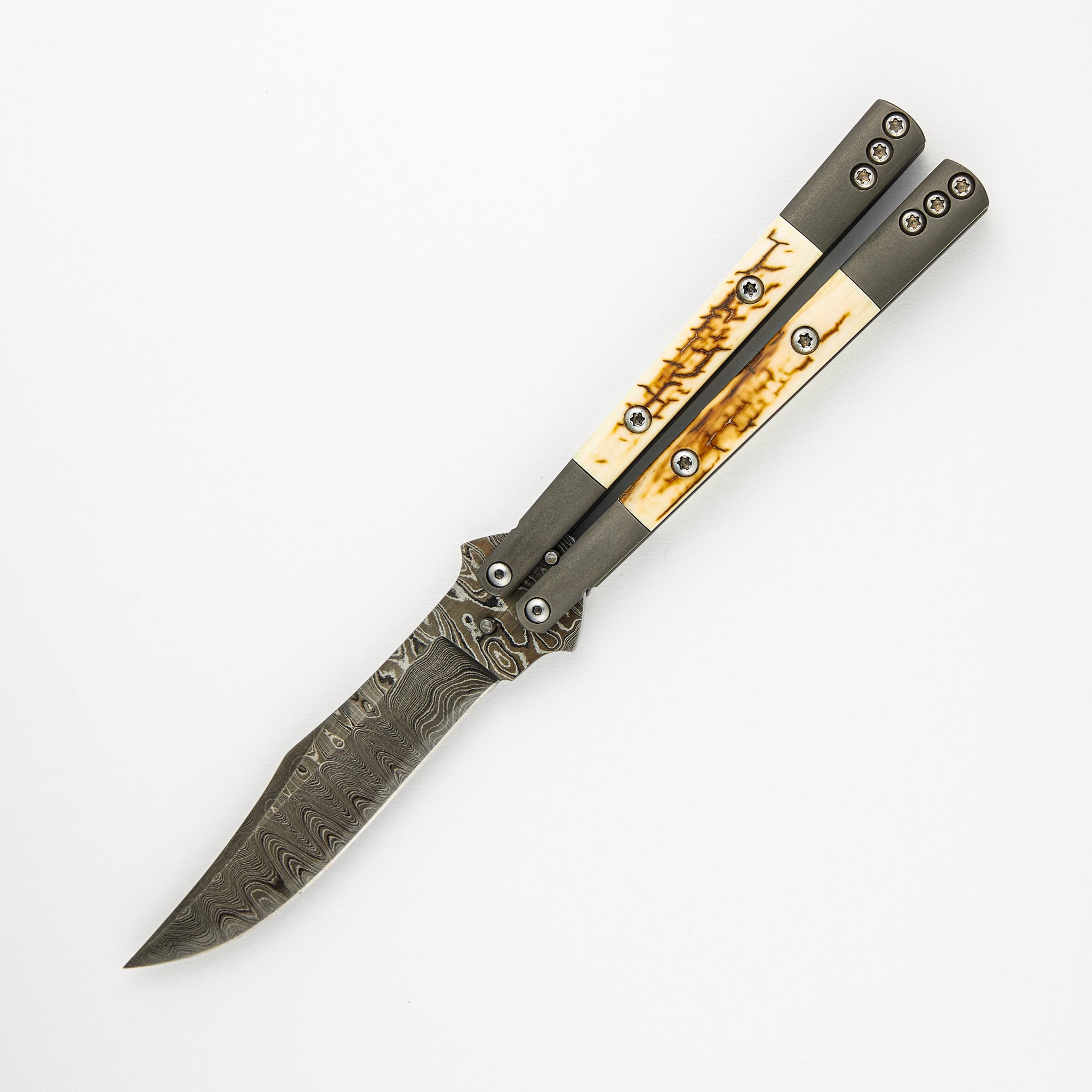 Deviant Blades Bali