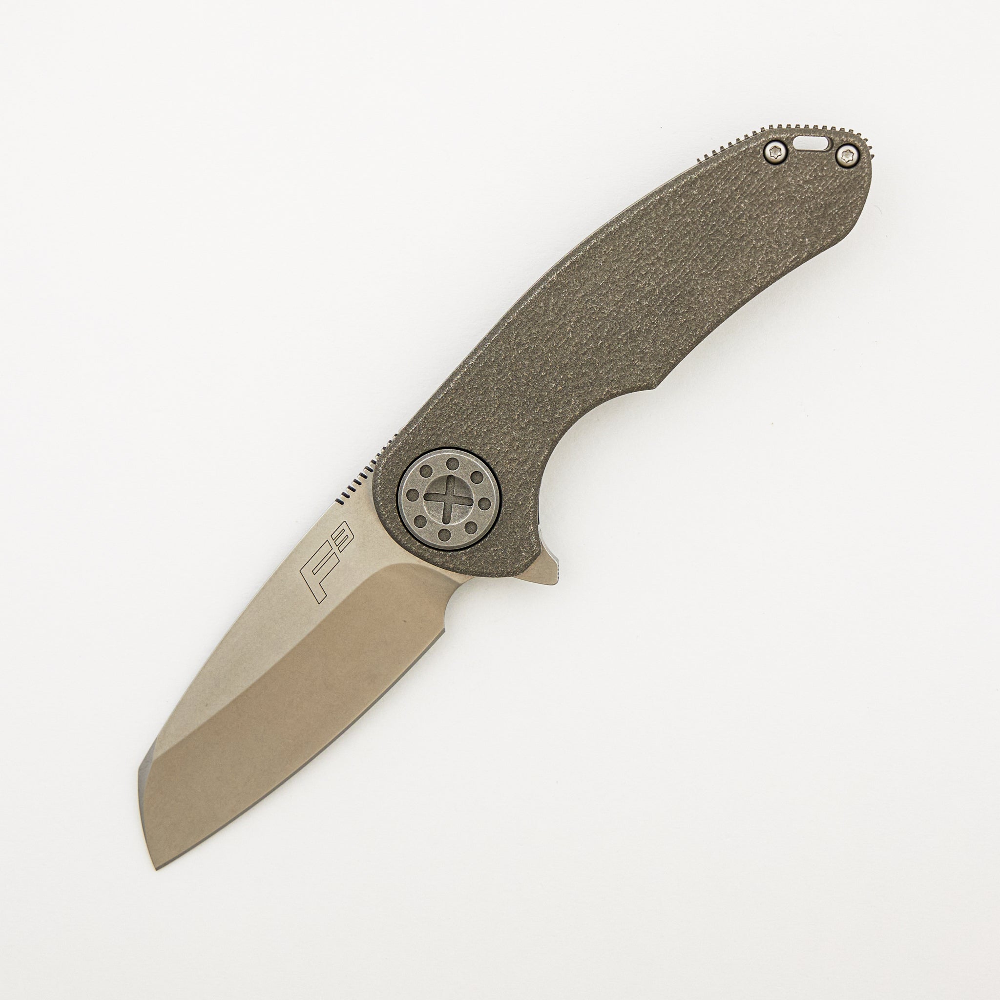 F3