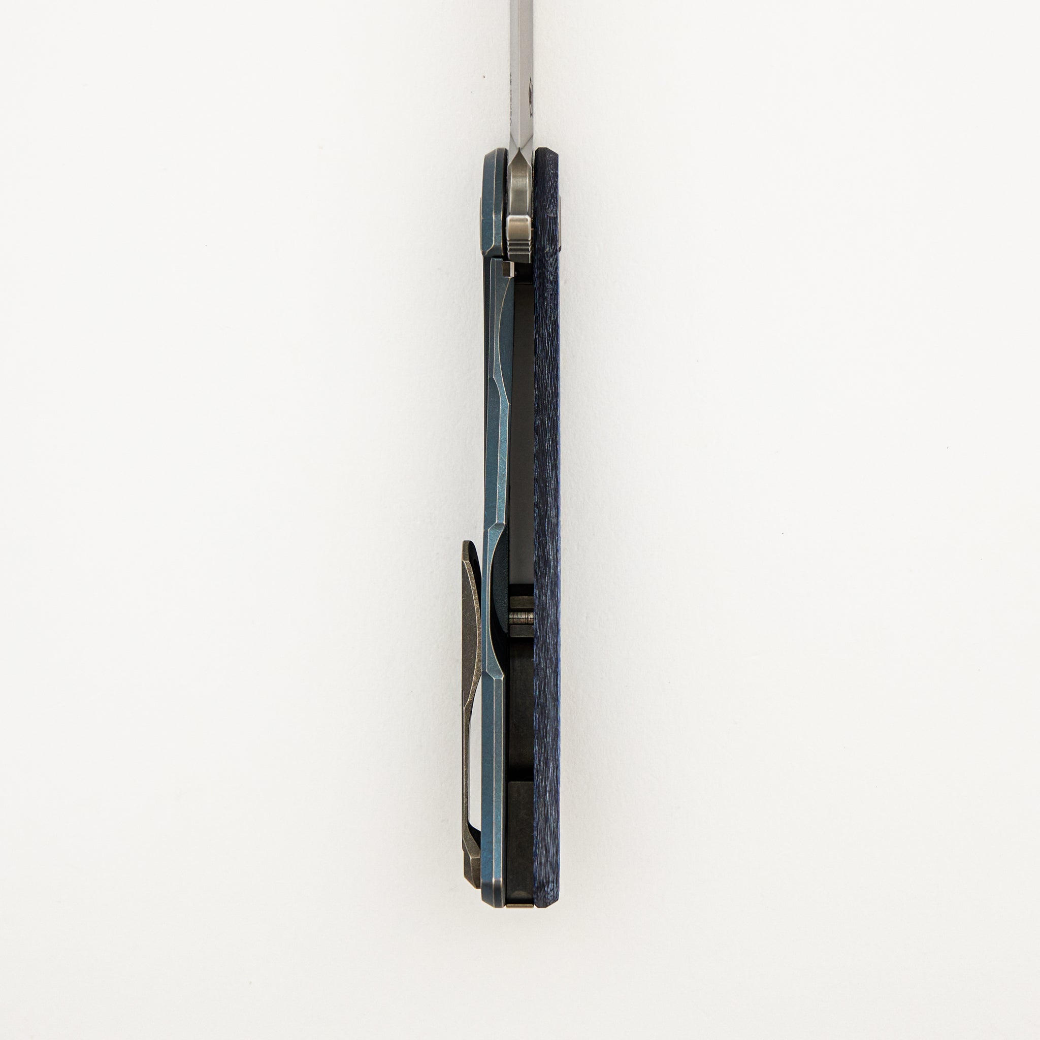 Hati - Dark Blue Twill Carbon Fiber Handle - Vanax 37 Blade - MRBS