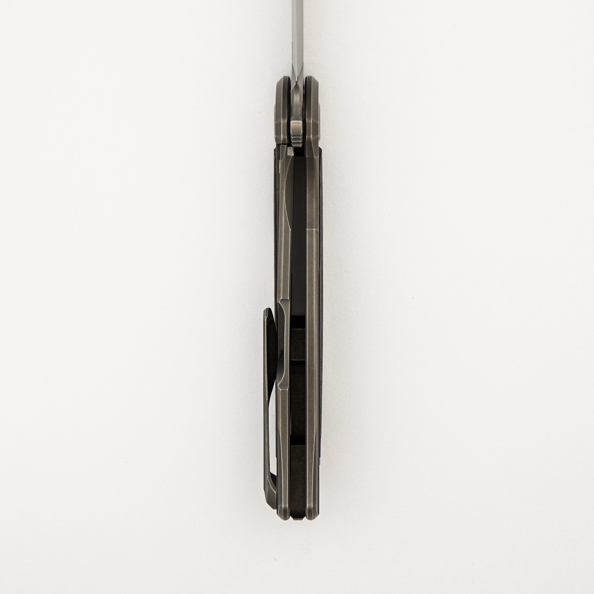 F95NL Gen. 5 - M390 Blade - Titanium Handle - Black TechnoCarbo Inlays - MRBS
