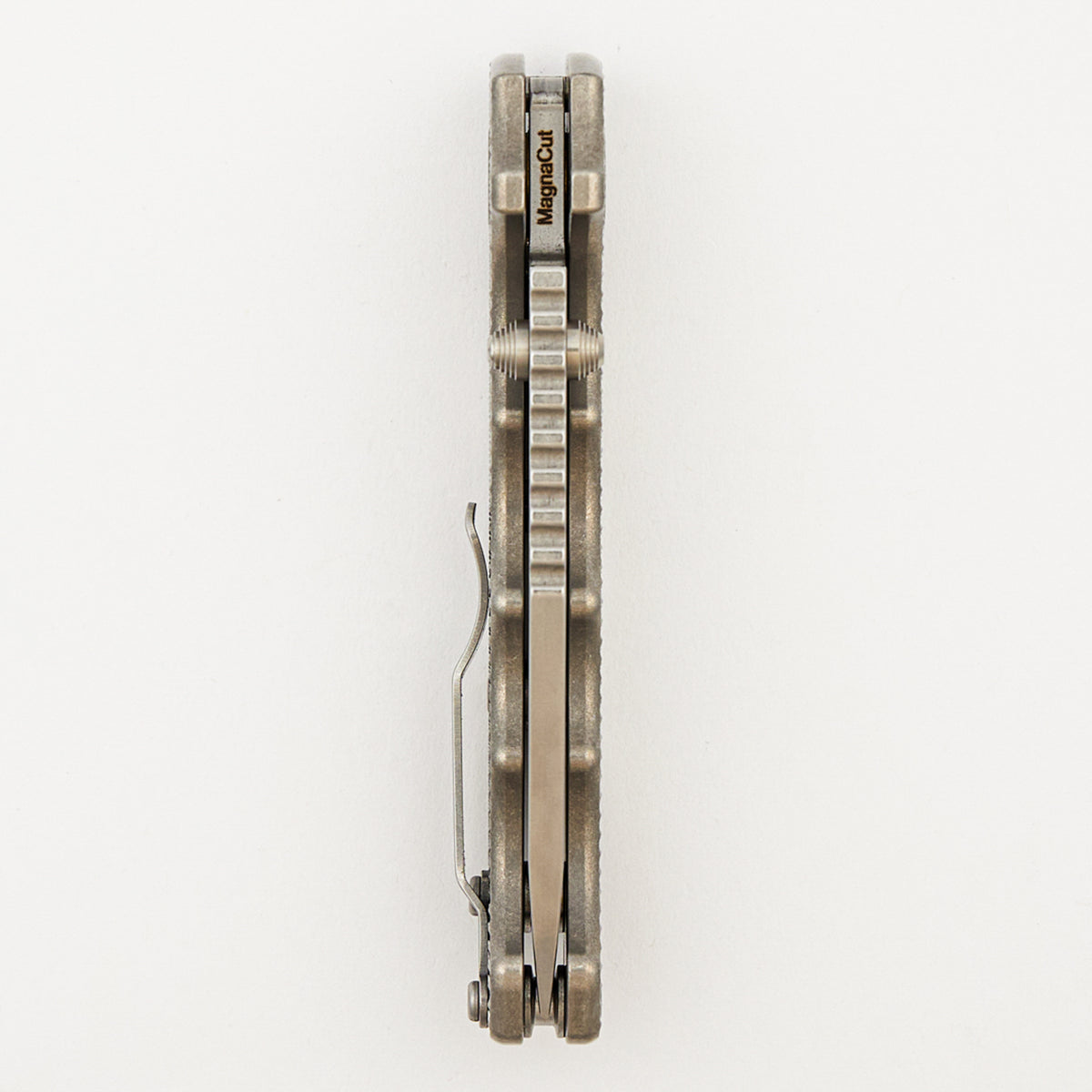 MGAD20 - Clip Point MagnaCut Blade - Textured Titanium Handle