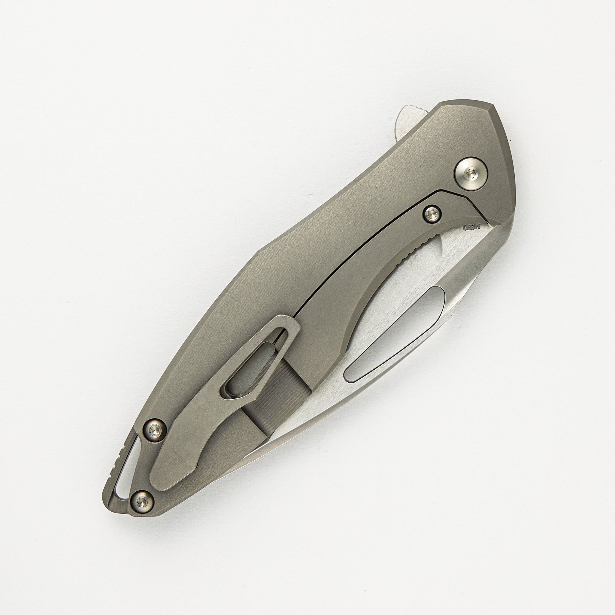 Koenig Knives Arius - Titanium/Smooth Carbon Fiber Handle - Burnished W Polished Flats M390 Blade