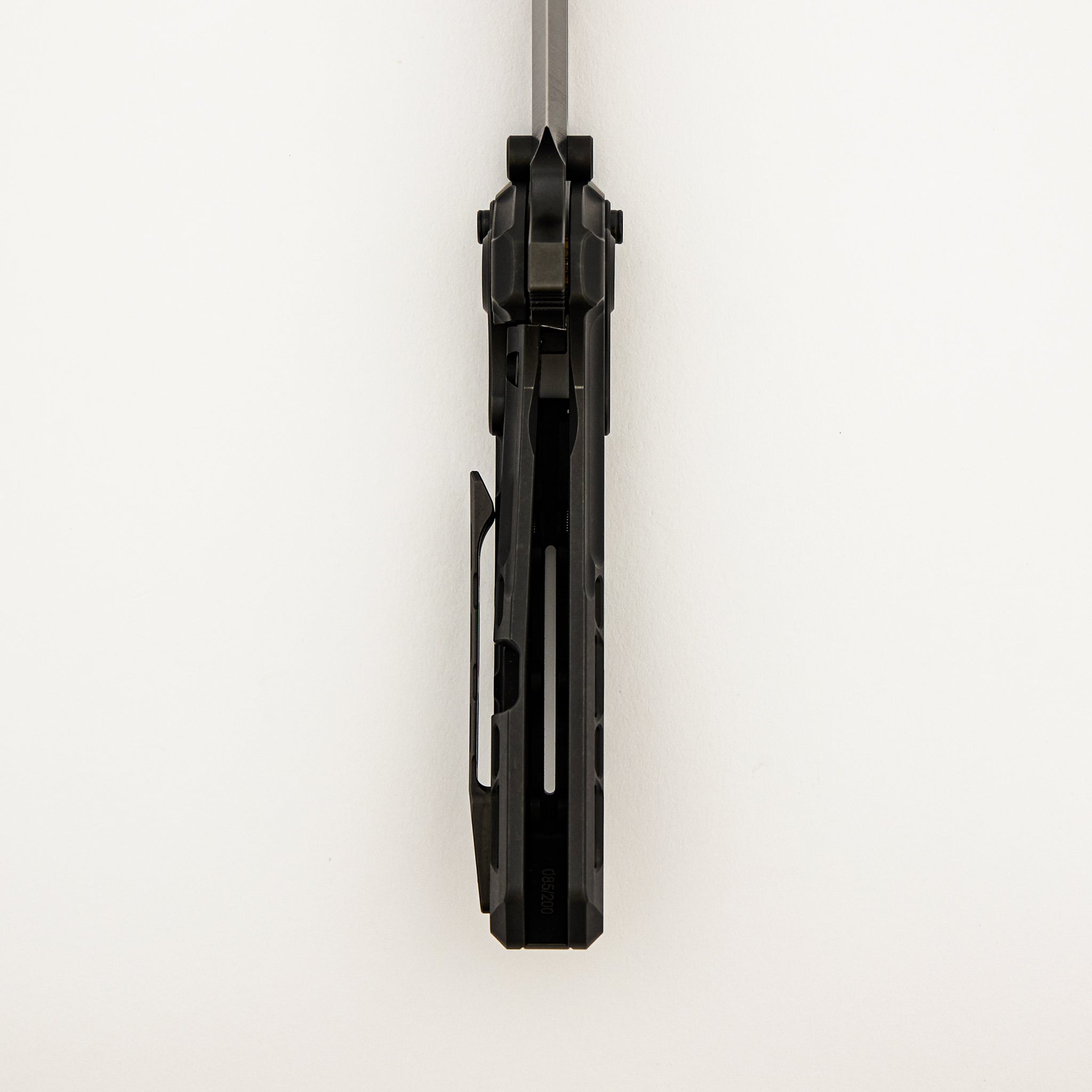 Terminator-TX228 - Black DLC Titanium Handle - Black DLC Blade - S/N 085/200